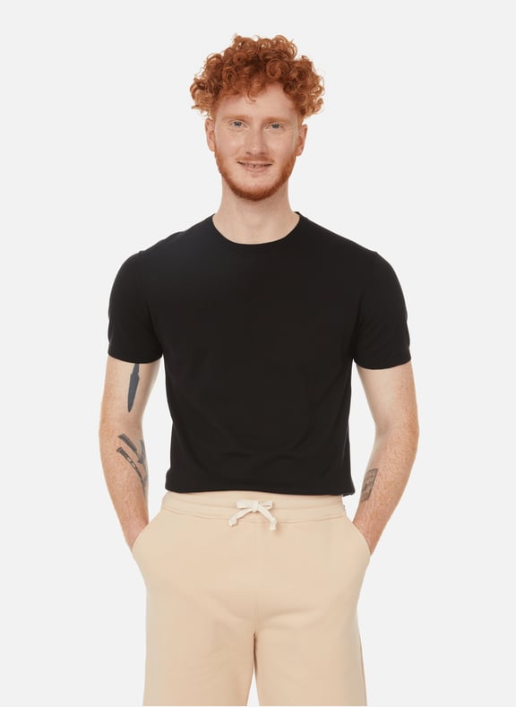 Knitted T-shirt Black by BRUMMELL BRUMMELL Knitted T-shirt Black