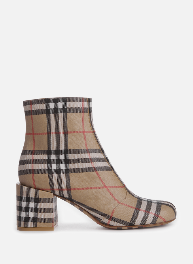 Check pattern boots BURBERRY