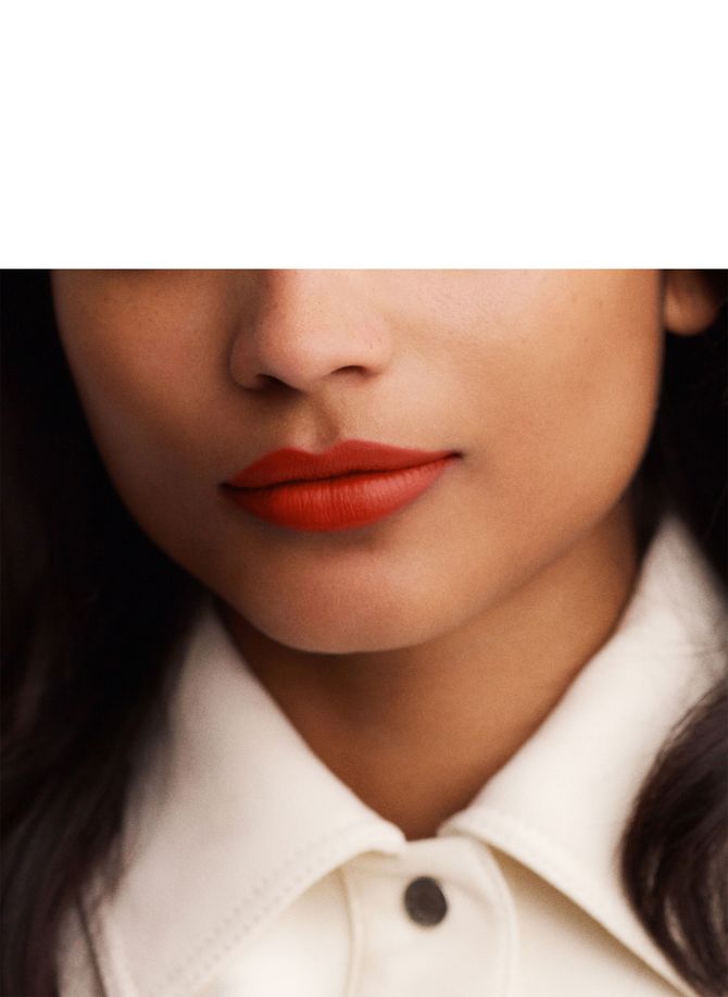 Hermes Rouge Shiny Lipstick Limited Edition, 84 Rouge Abysse