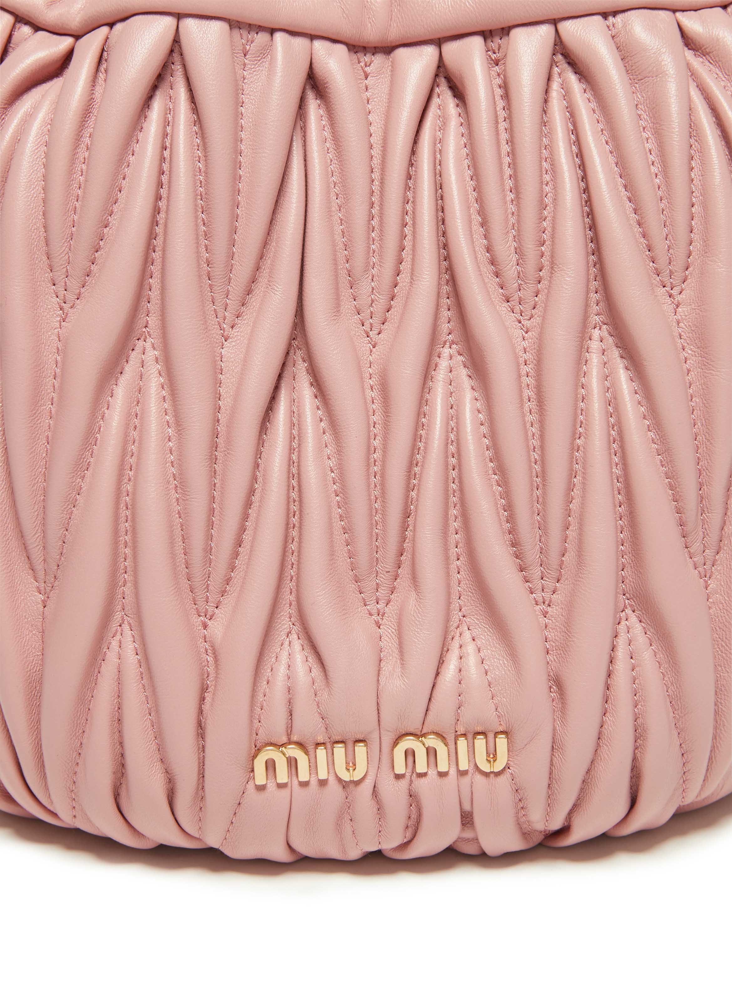 miu miu pink clutch