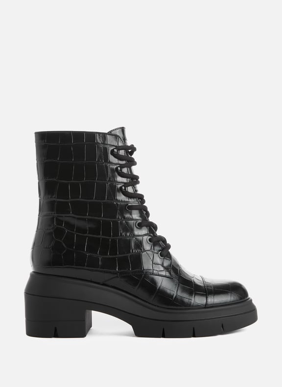 Nisha military boots Black by STUART WEITZMAN STUART WEITZMAN Nisha military boots Black
