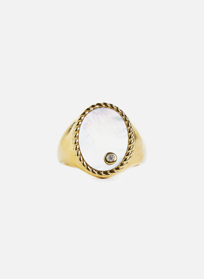 Gold and diamond signet ring YVONNE LEON