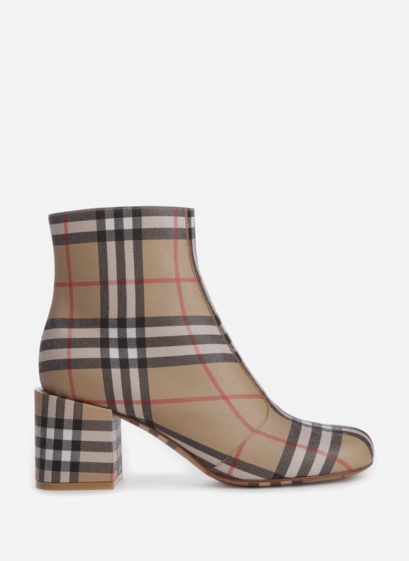 BOTTINES MOTIF CHECK BURBERRY pour FEMME Printemps