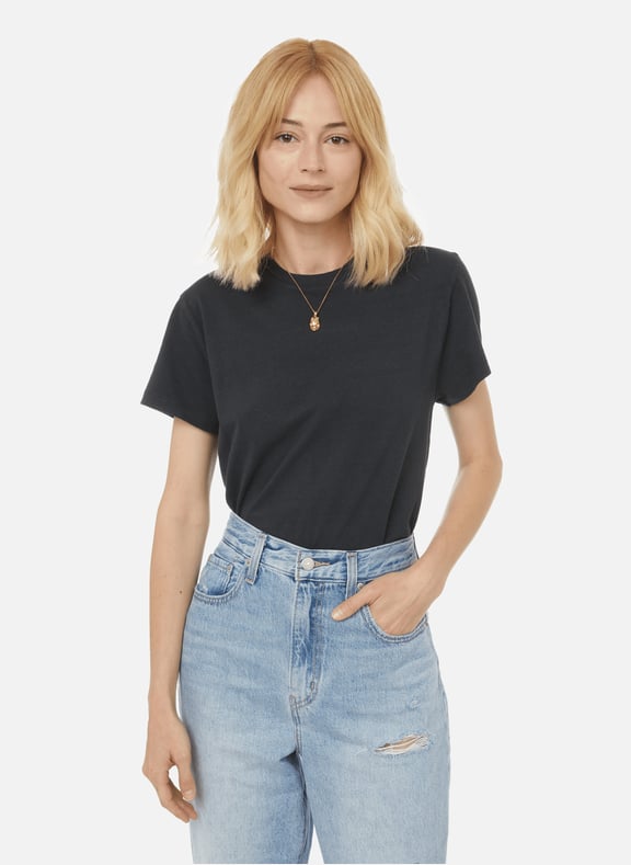 T-shirt cropped Levi's Fresh en coton Noir by LEVI'S Red Tab LEVI'S Red Tab T-shirt cropped Levi's Fresh en coton Noir