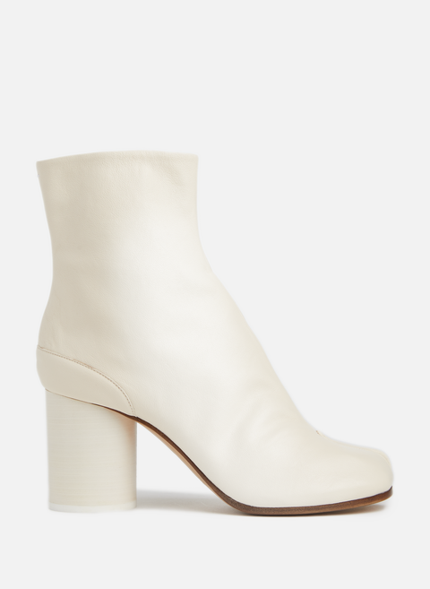 حذاء تابي للكاحل من الجلد باللون الأبيض MAISON MARGIELA 