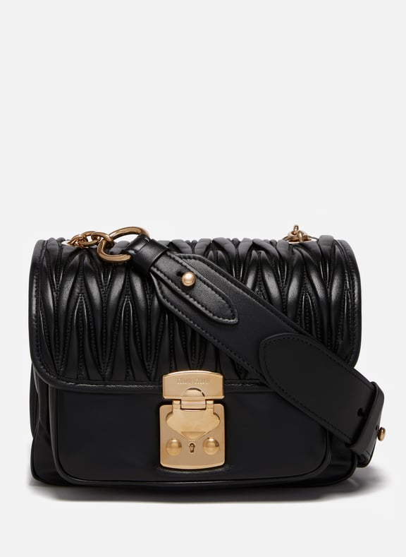 Sac à bandoulière à rabat matelassé en cuir d'agneau Noir by MIU MIU MIU MIU Sac à bandoulière à rabat matelassé en cuir d'agneau Noir