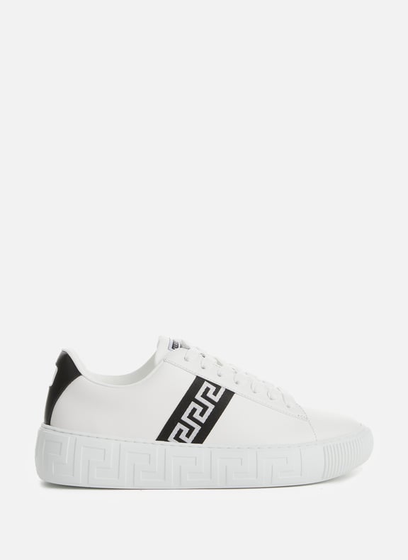 Baskets Greca en cuir Blanc by VERSACE VERSACE Baskets Greca en cuir Blanc