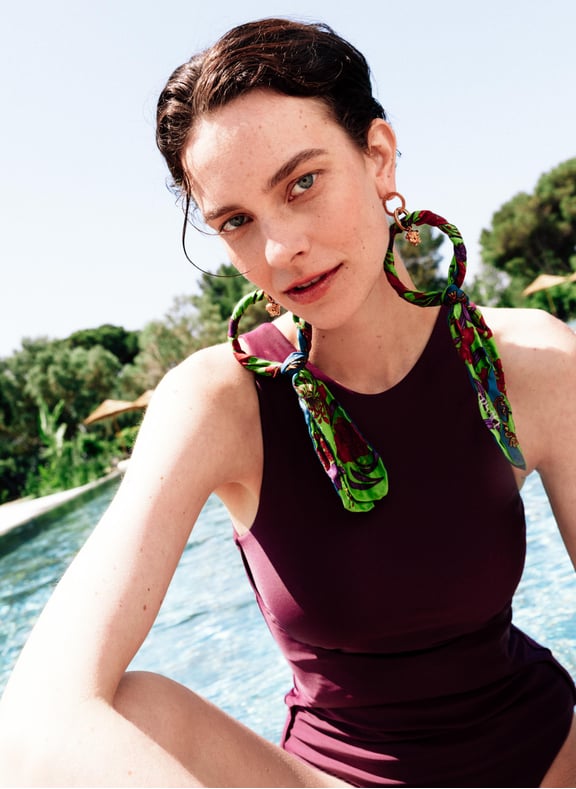 Boucles d'oreille Barocco Goddess Multicolore by VERSACE VERSACE Boucles d'oreille Barocco Goddess Multicolore