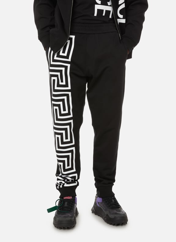 Pantalon de jogging en coton Noir by VERSACE VERSACE Pantalon de jogging en coton Noir