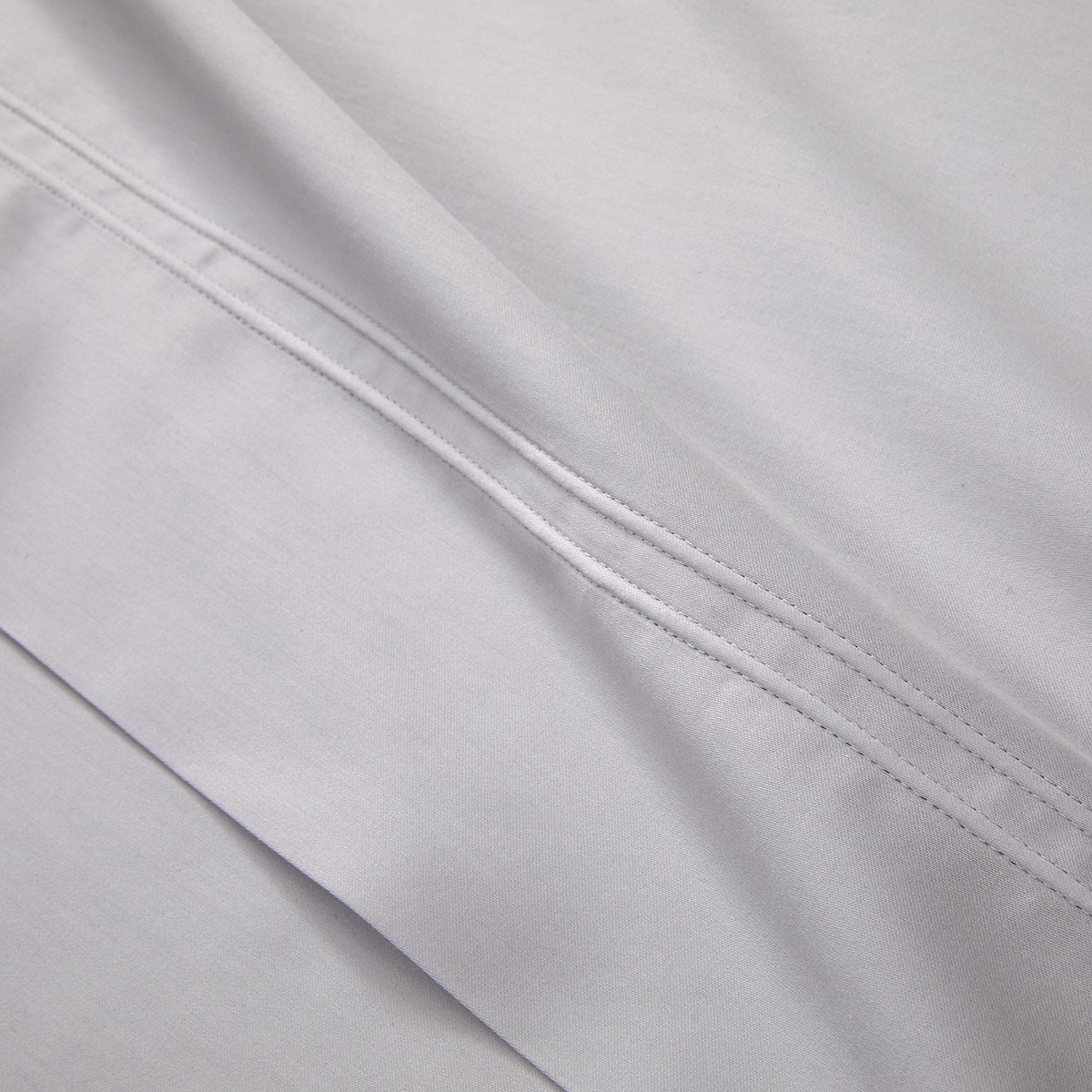 Drap plat en satin, triomphe YVES DELORME Gris