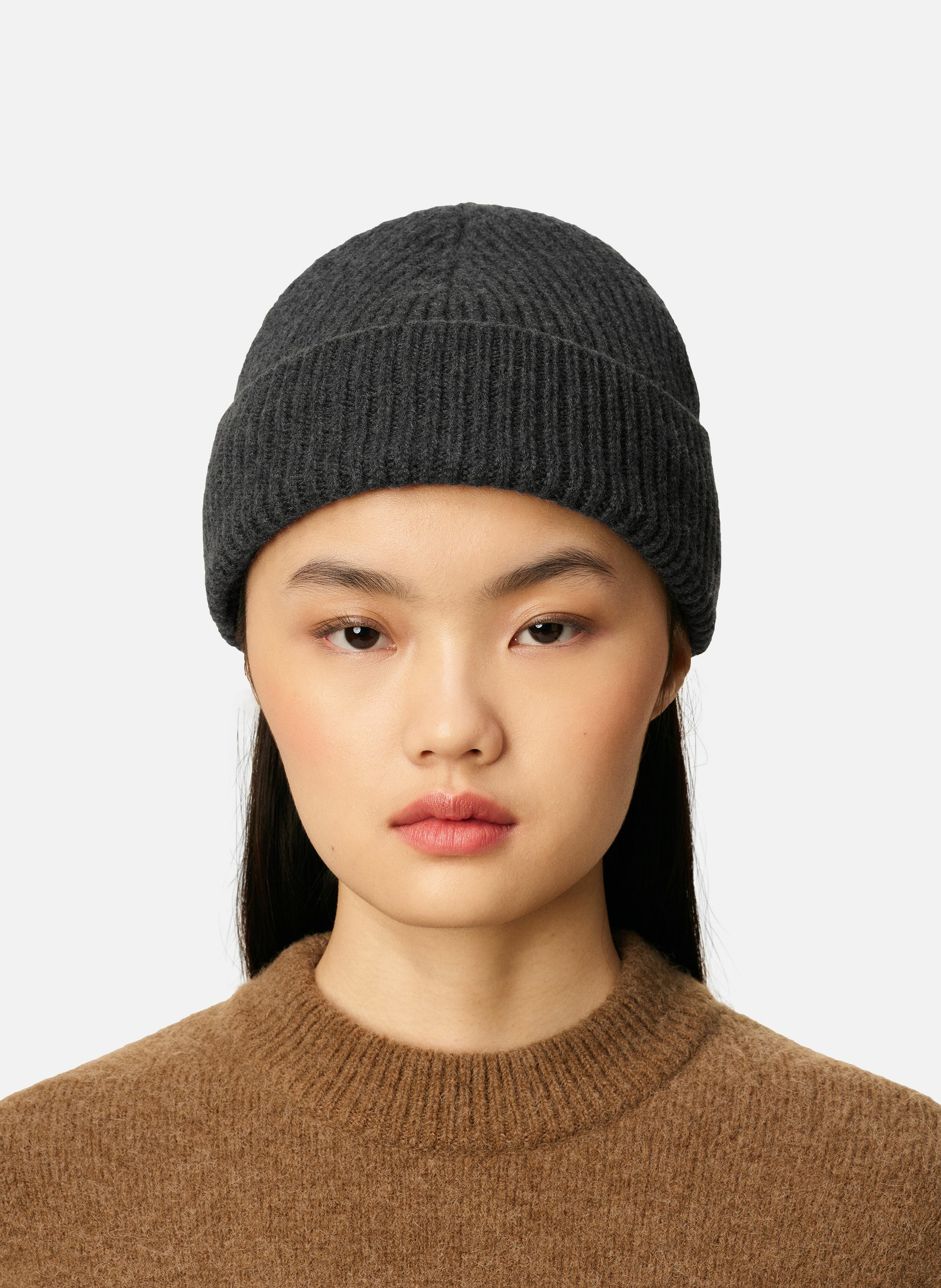 Bonnet ami de coeur en laine unisexe AMI PARIS Gris