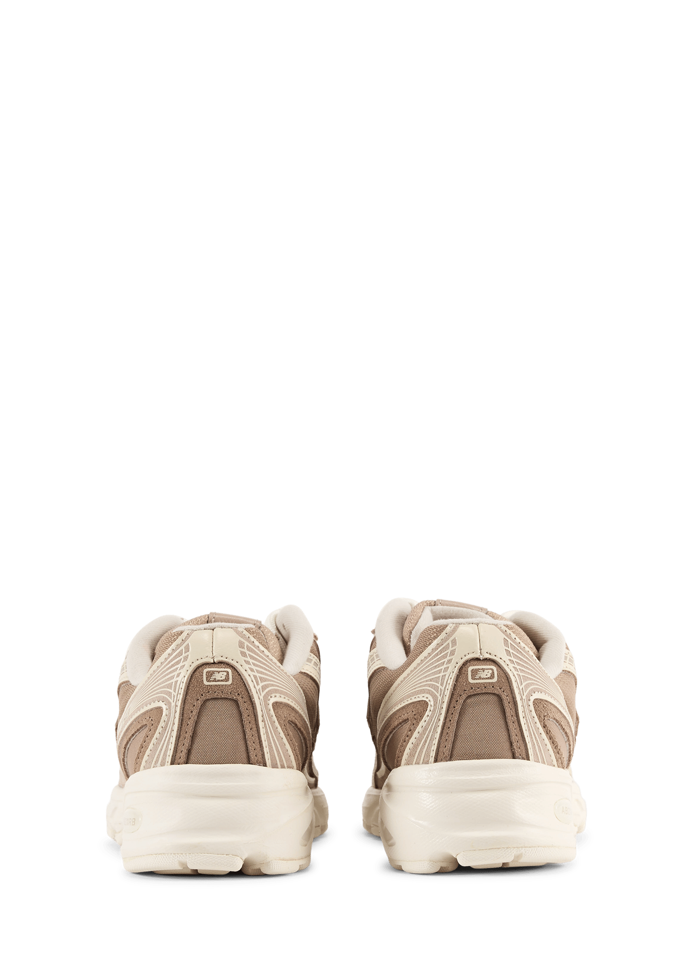 Low-top sneakers 740 NEW BALANCE Brown