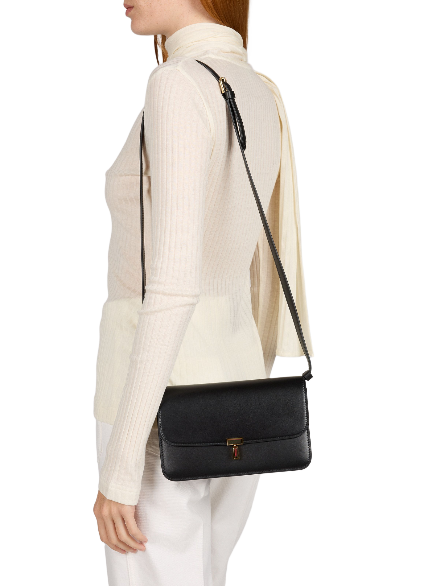 Sac à bandoulière texturé en cuir TOTEME Noir
