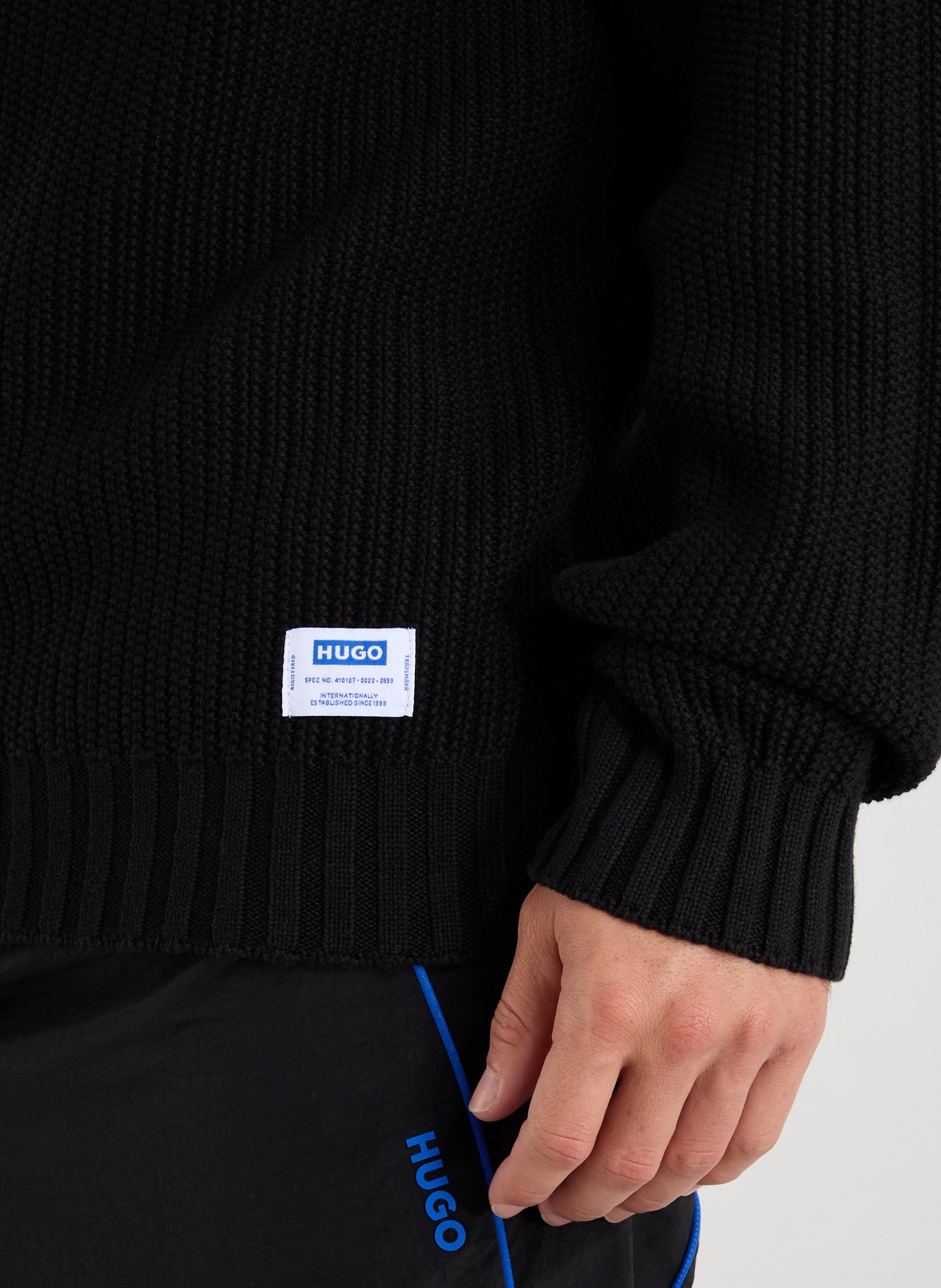 Pull col rond en coton HUGO BLUE Noir