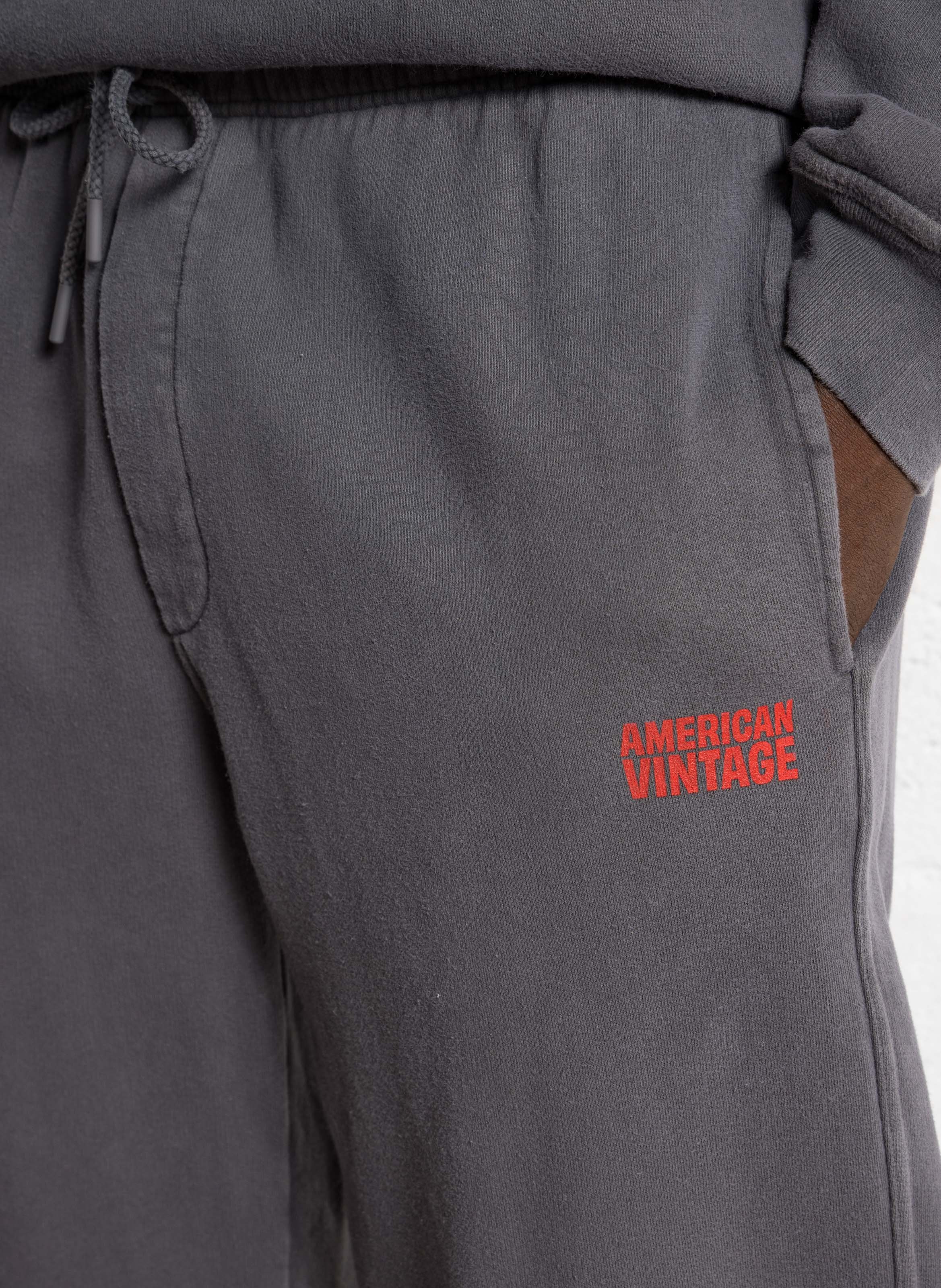 Jogging droit en coton plizzy AMERICAN VINTAGE Gris