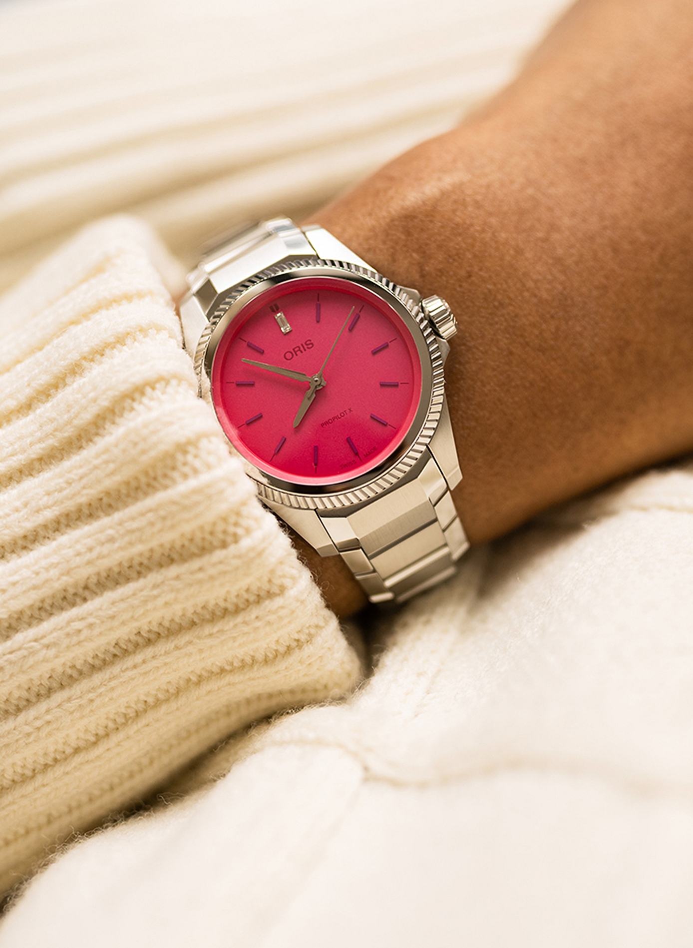 Montre automatique Oris ProPilot X Miss Piggy en acier inoxydable ORIS Rose