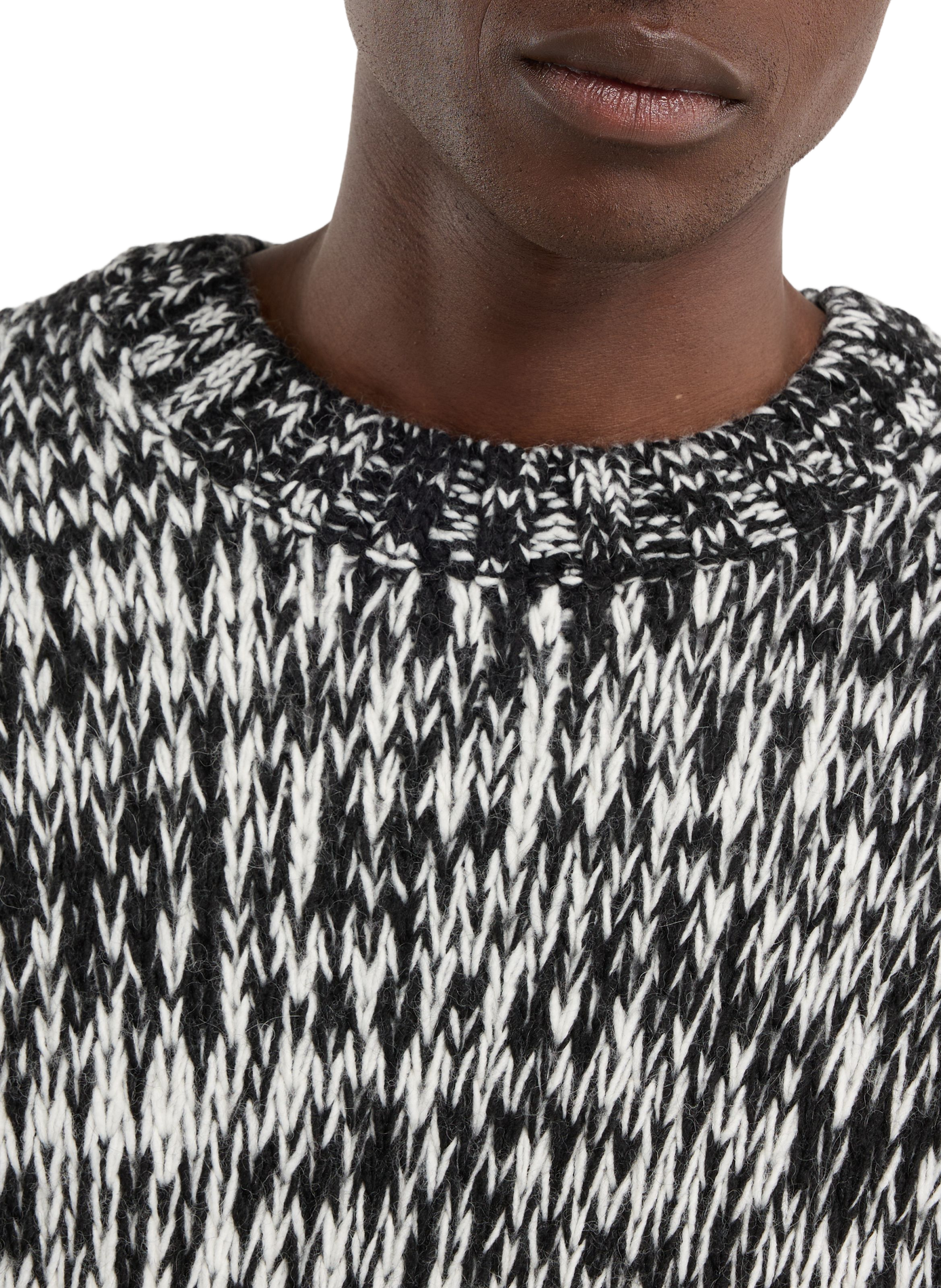 Runder Pullover in meliertem Strick von Gailey SAISON 1865 Schwarz