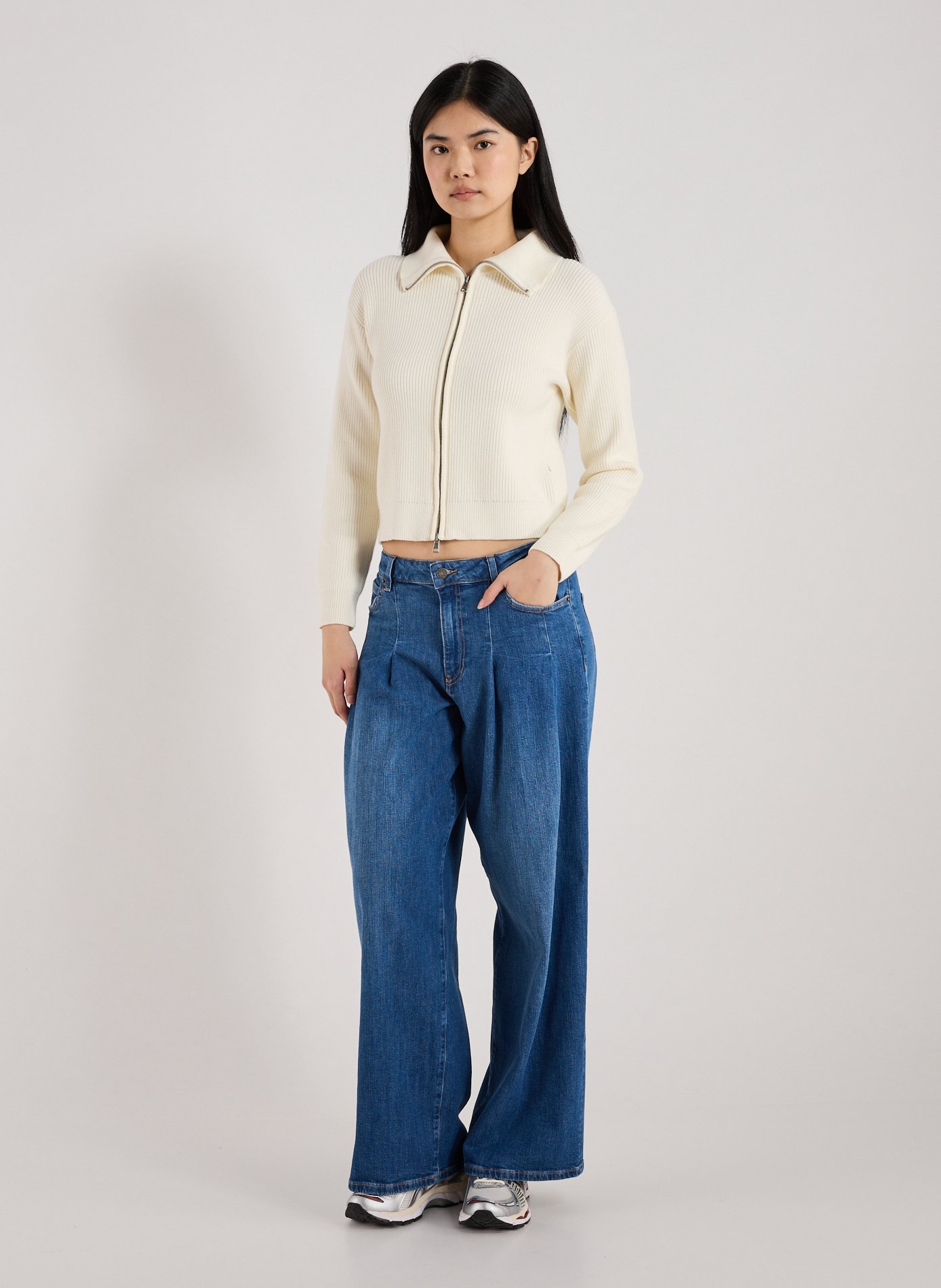 Gilet côtelé col montant GUESS Beige