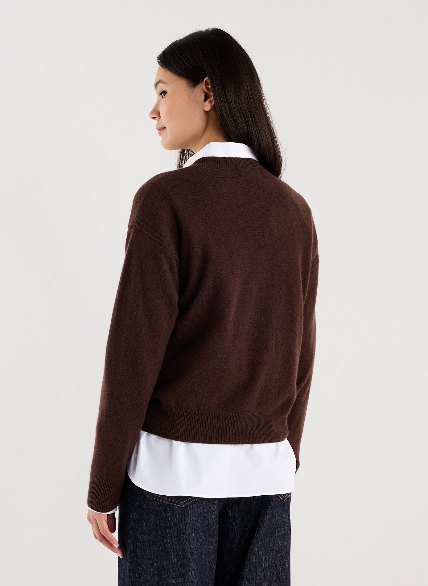 Round neck straight cashmere sweater by Sevene SAISON 1865 Brown