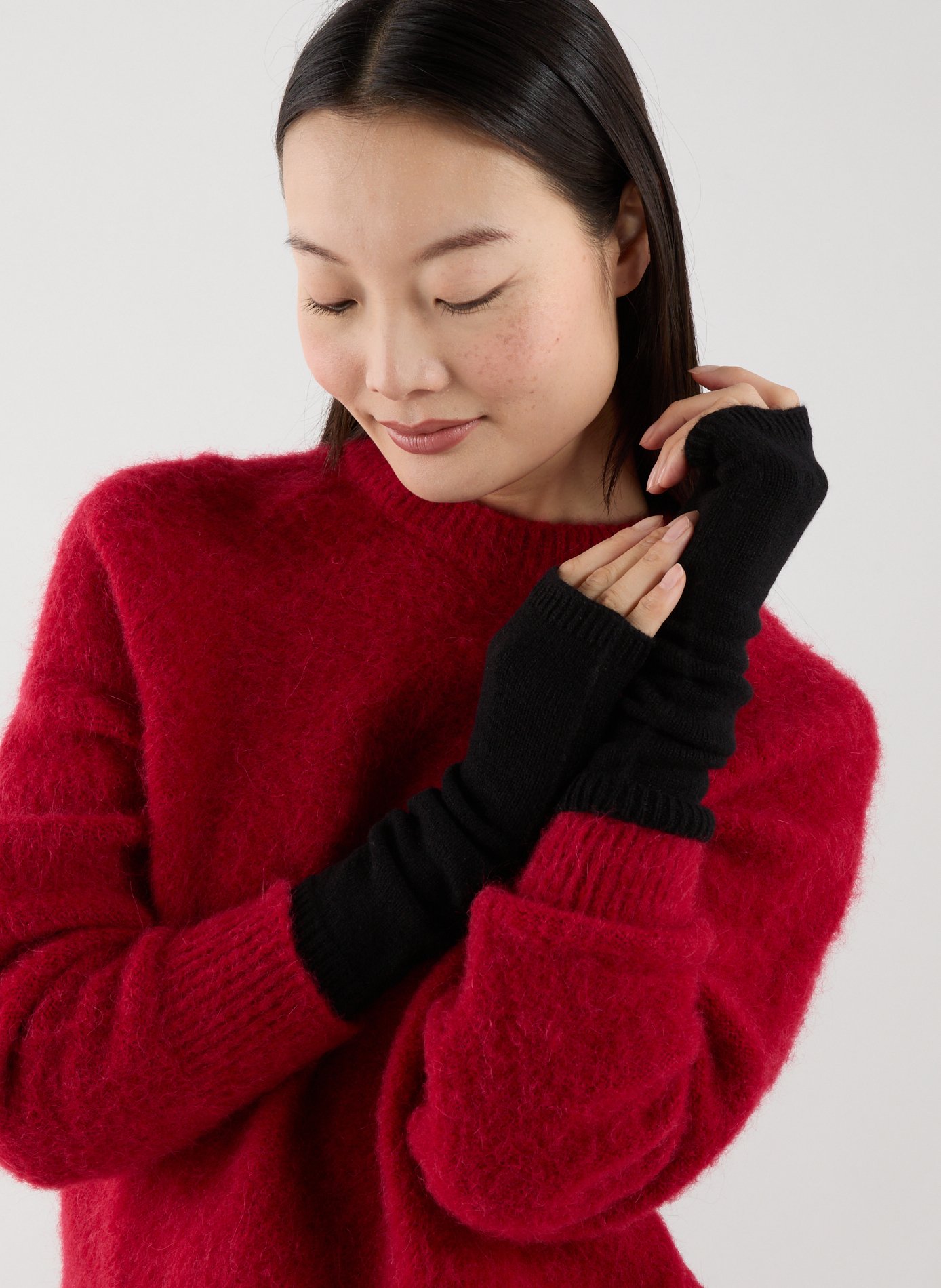 Ribbed cashmere fingerless gloves SAISON 1865 Black