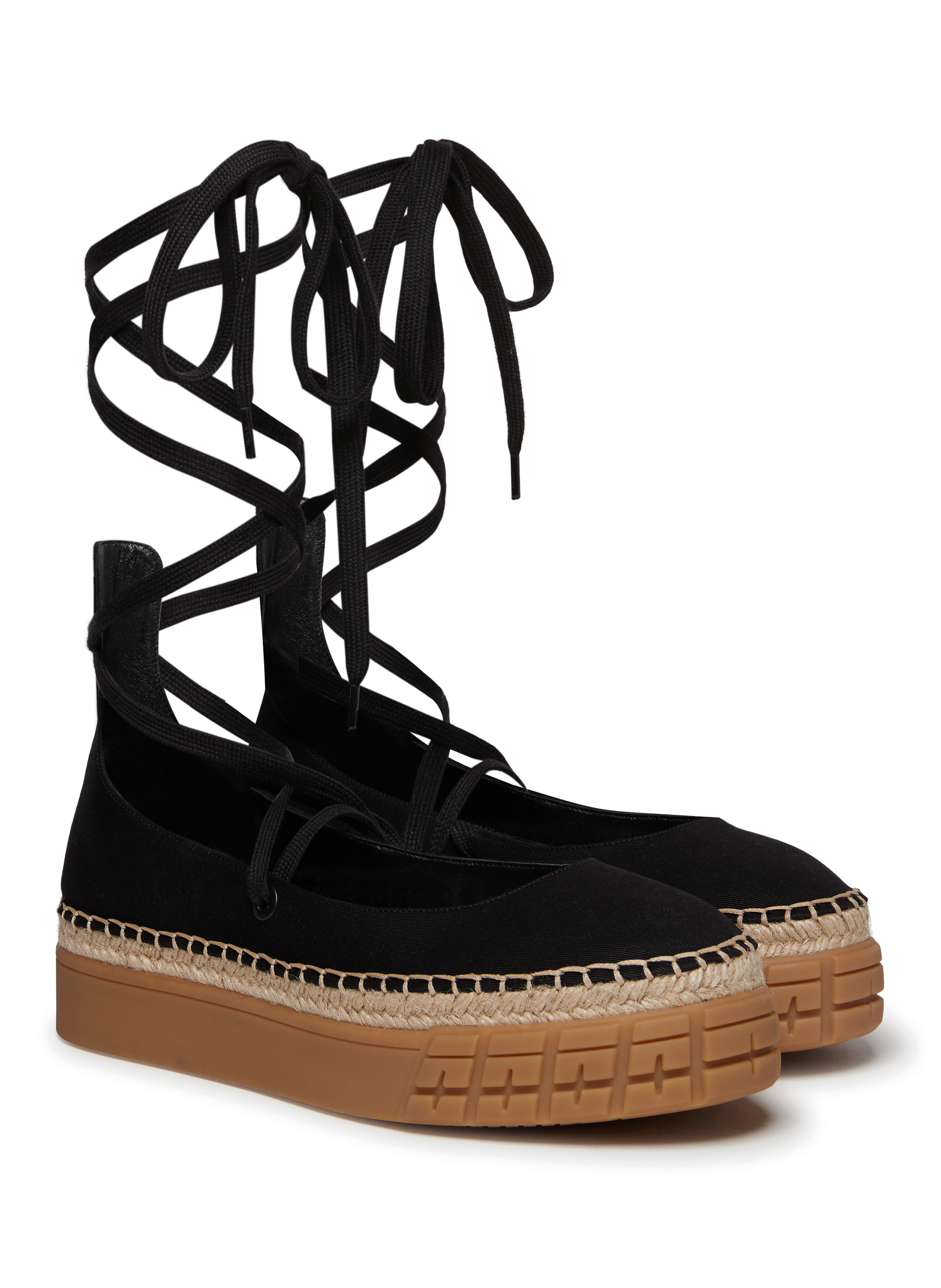 Ballerines à lacets en satin