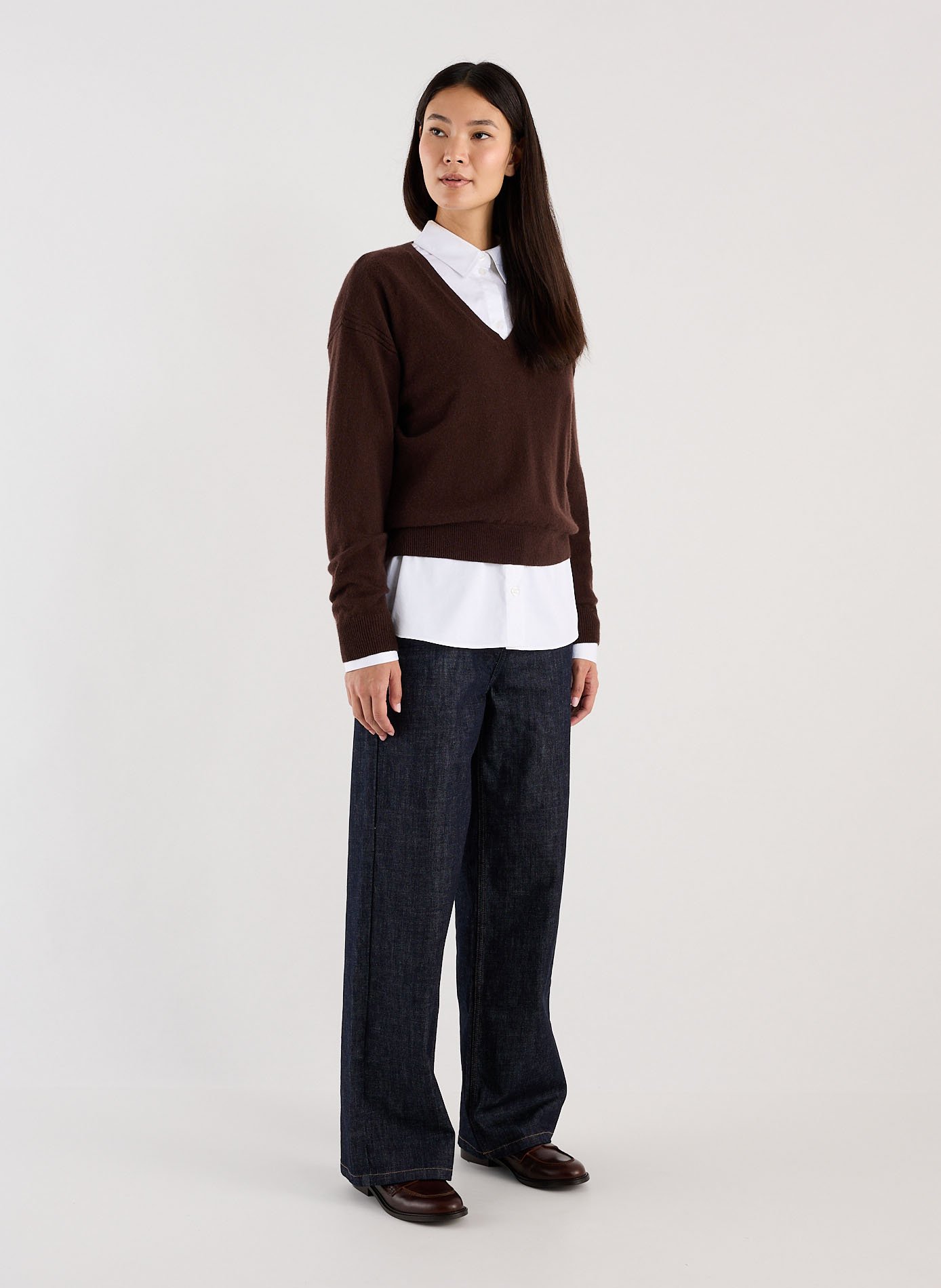 Round neck straight cashmere sweater by Sevene SAISON 1865 Brown