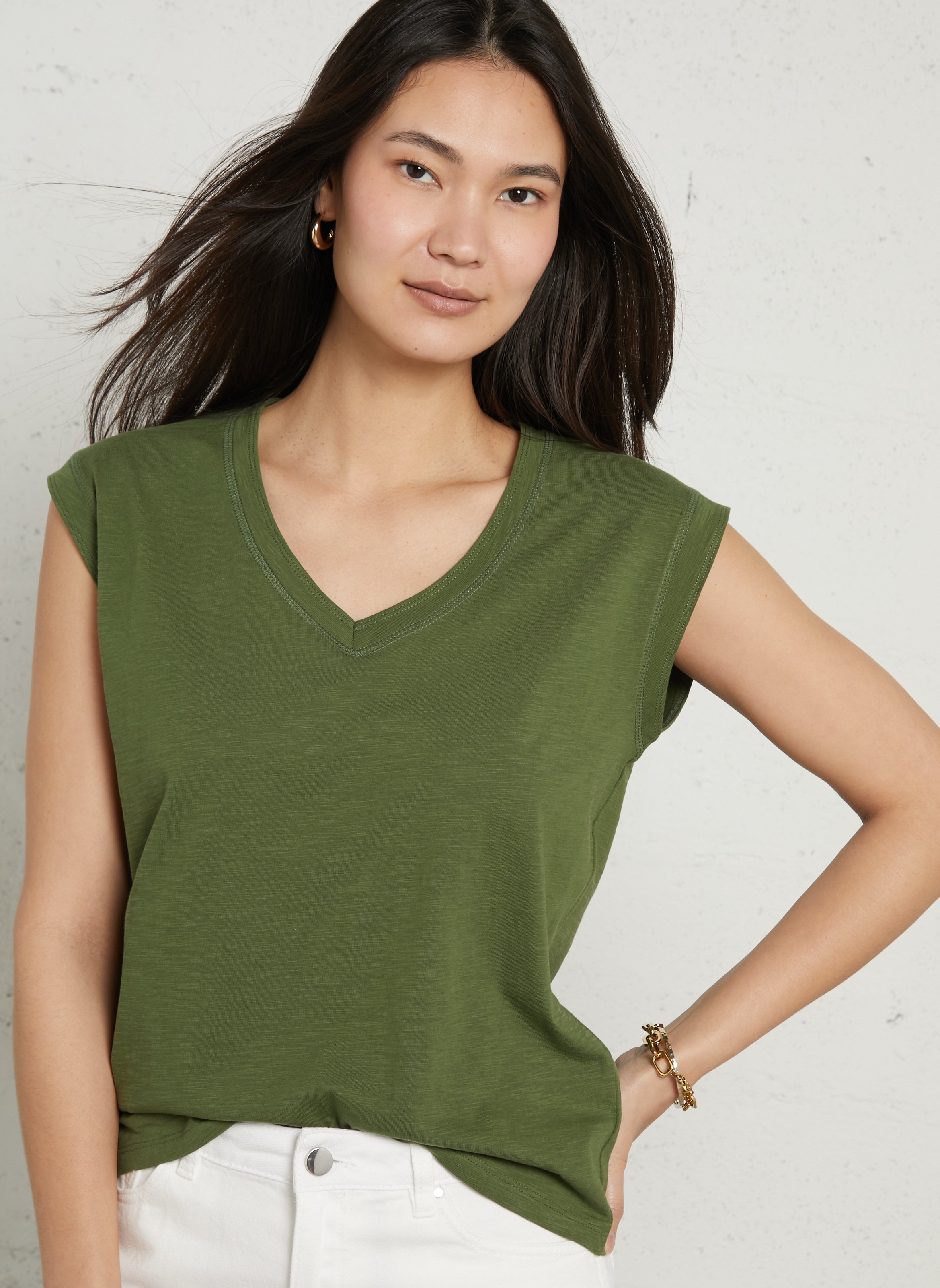 Tee-shirt col v en coton delya MAISON 123 Vert