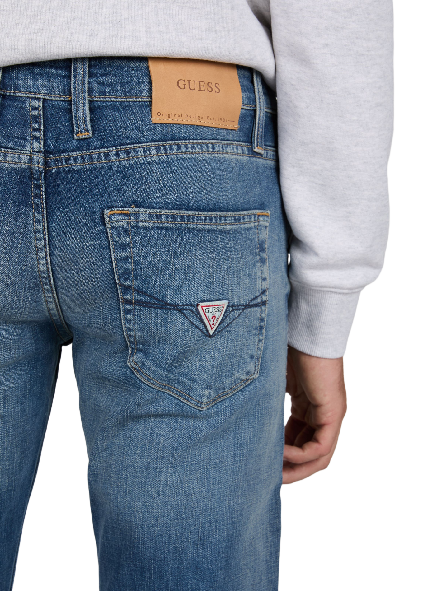Schmale Jeans aus Baumwollmischung GUESS Blau