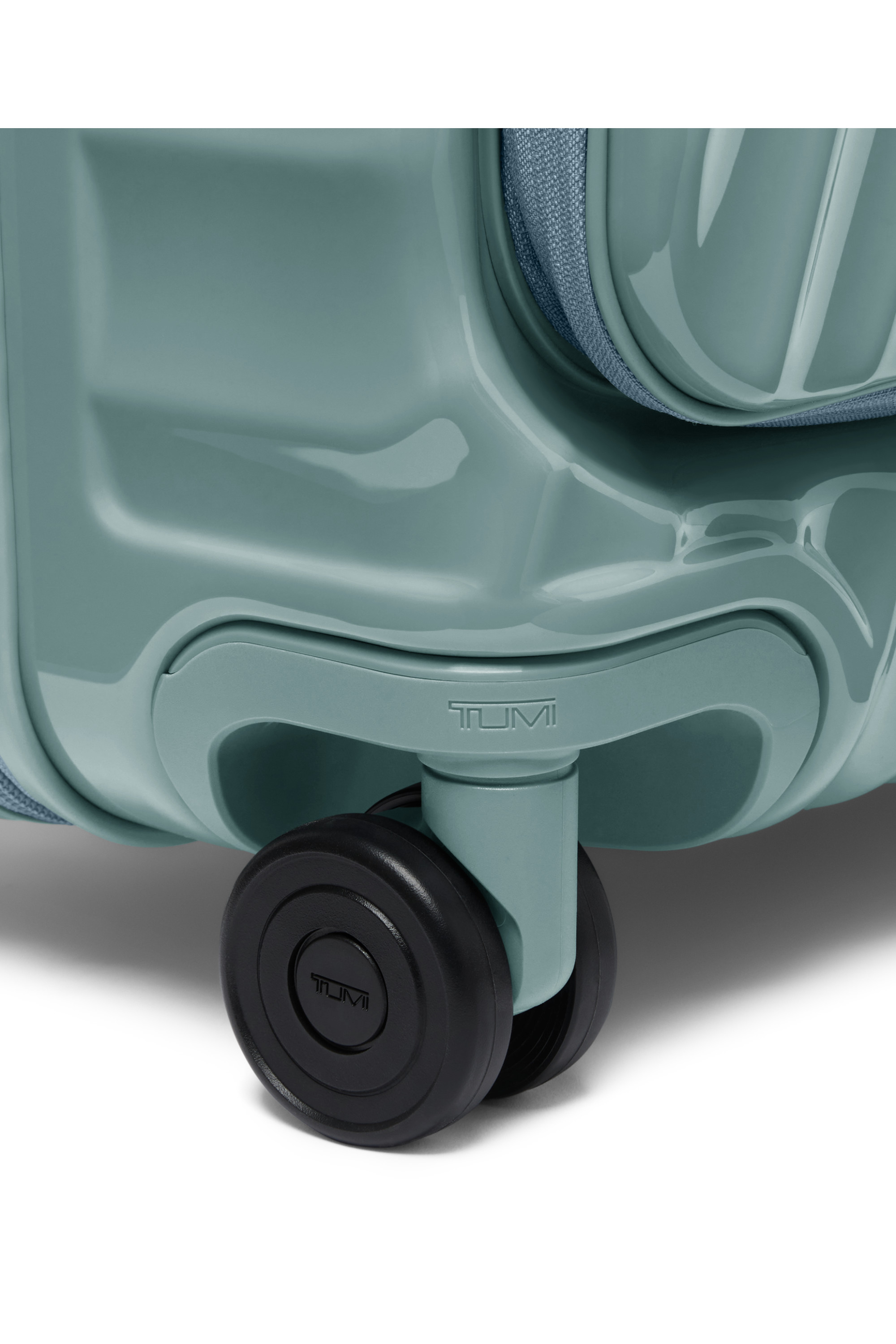 19 degree valise 4 roues taille m TUMI Vert