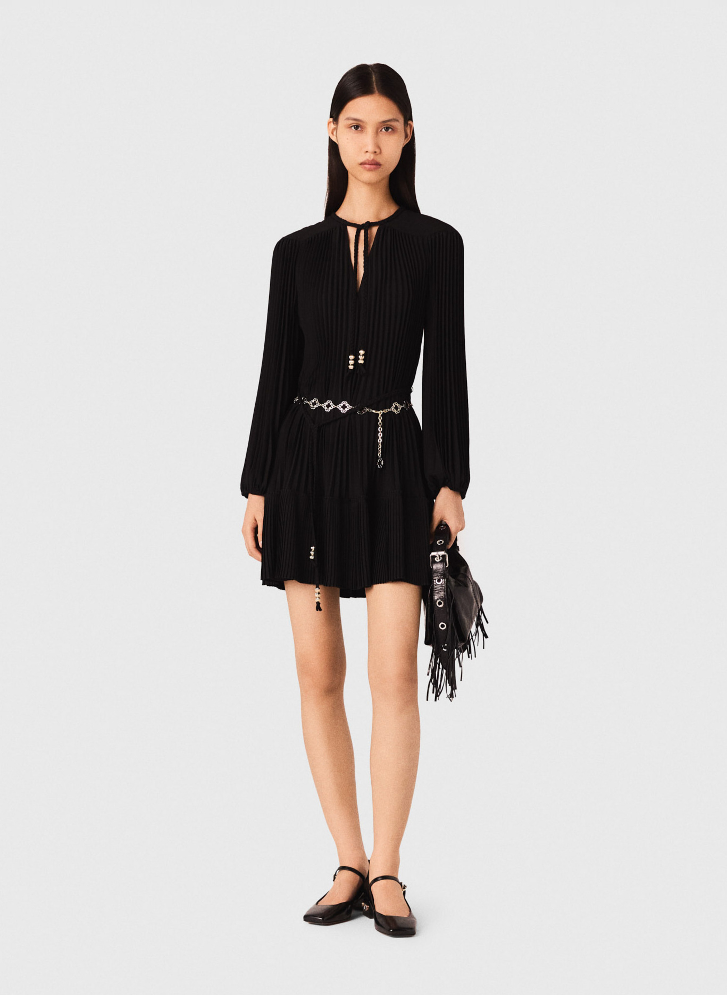 Robe courte col v plissée Noir