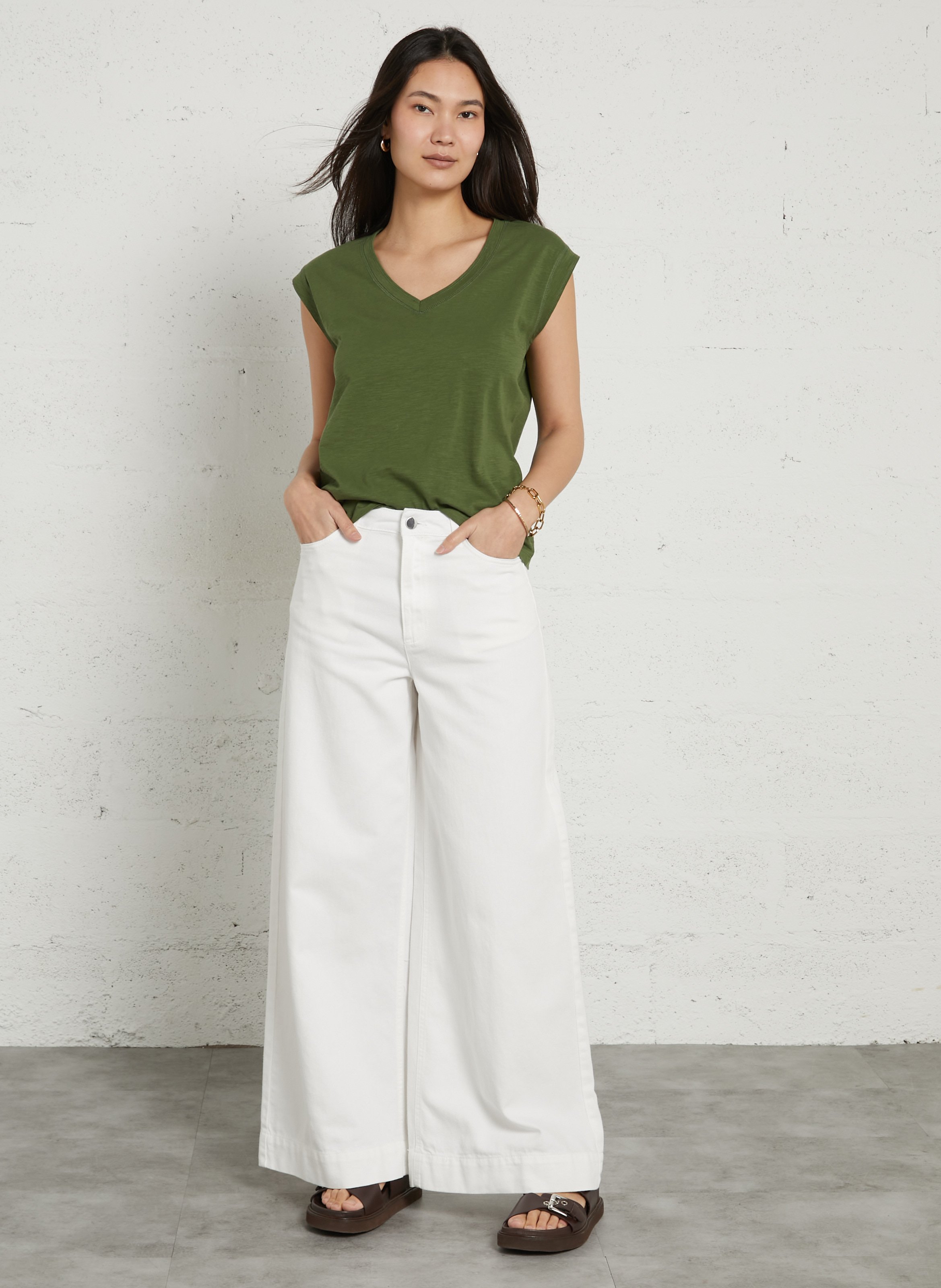 Tee-shirt col v en coton delya MAISON 123 Vert