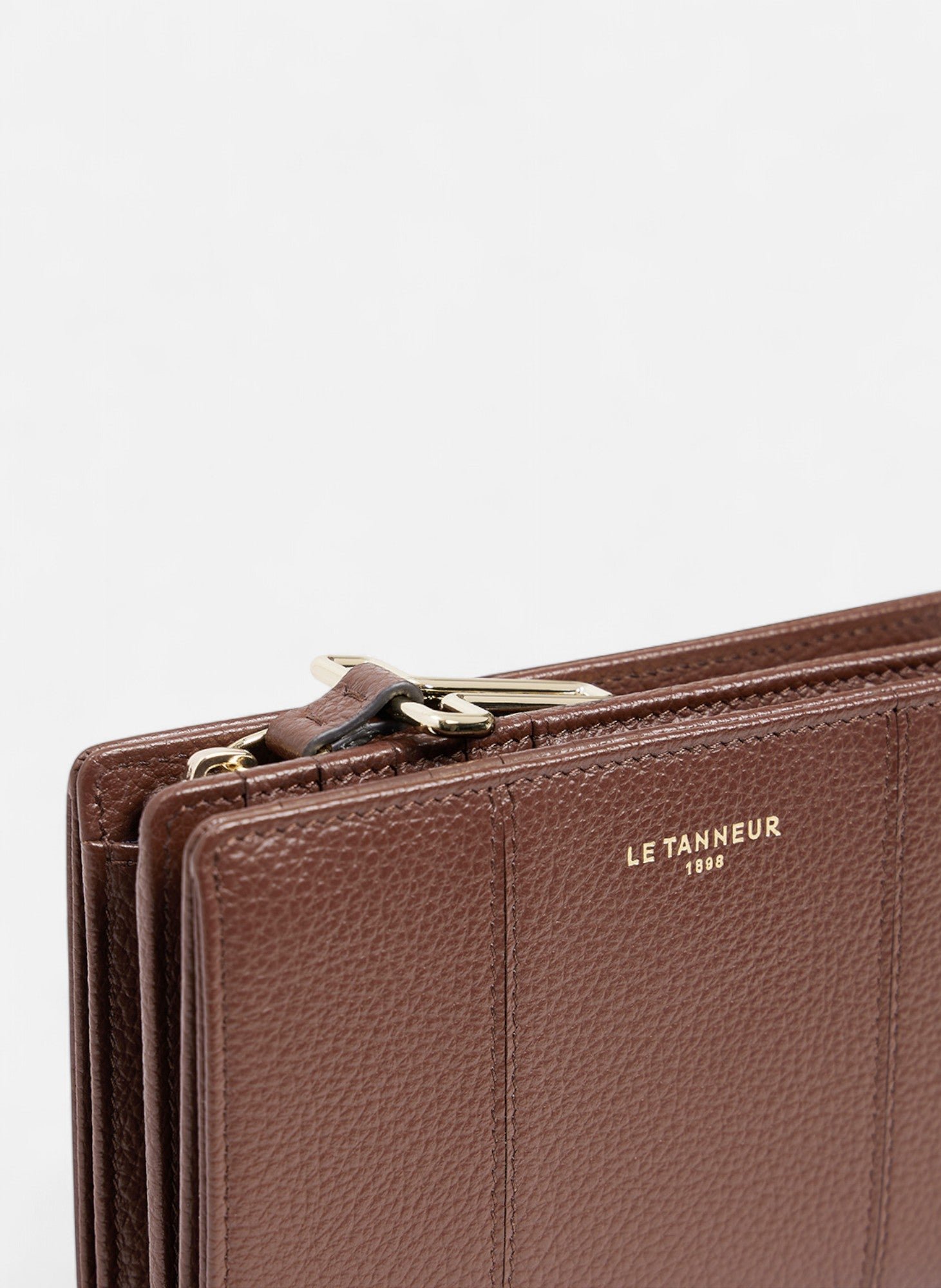 Portefeuille moyen modèle juliette en cuir grainé LE TANNEUR Marron