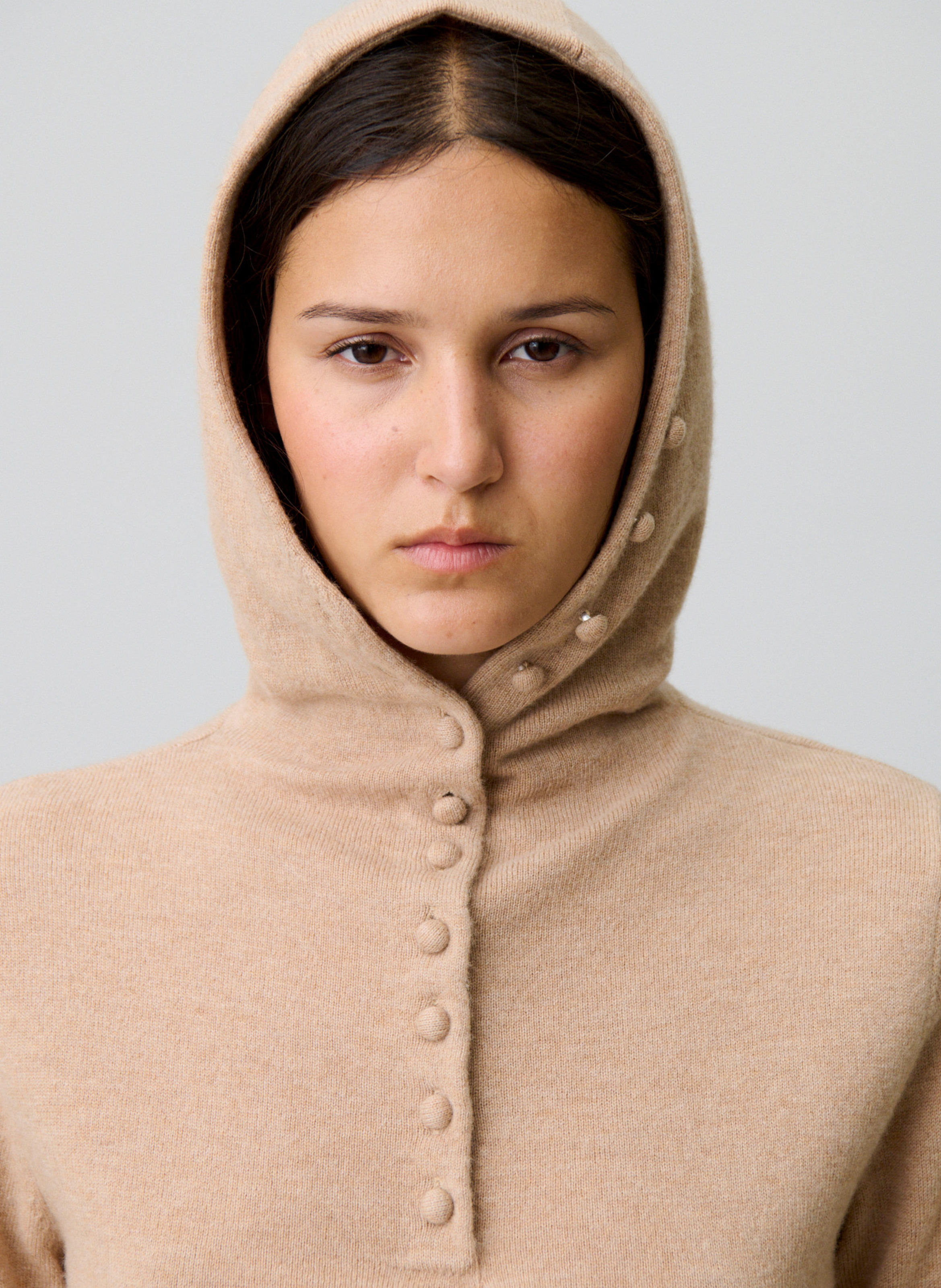 Pull à capuche en laine mélangée melcome CLAUDIE PIERLOT Beige