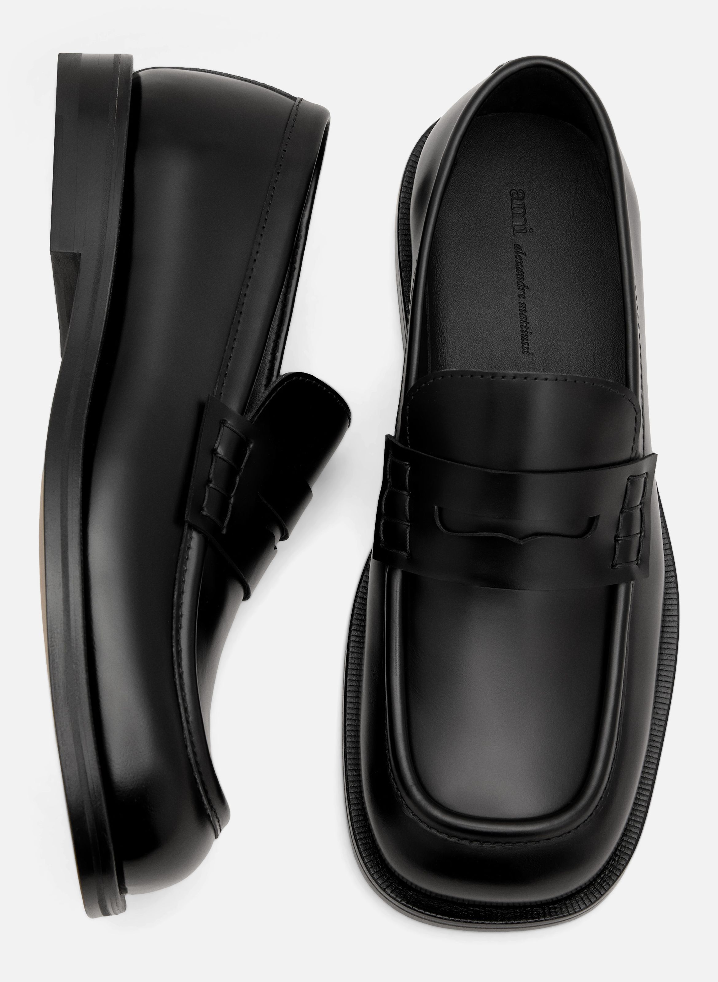 Mocassins unisexe en cuir de veau AMI PARIS Noir