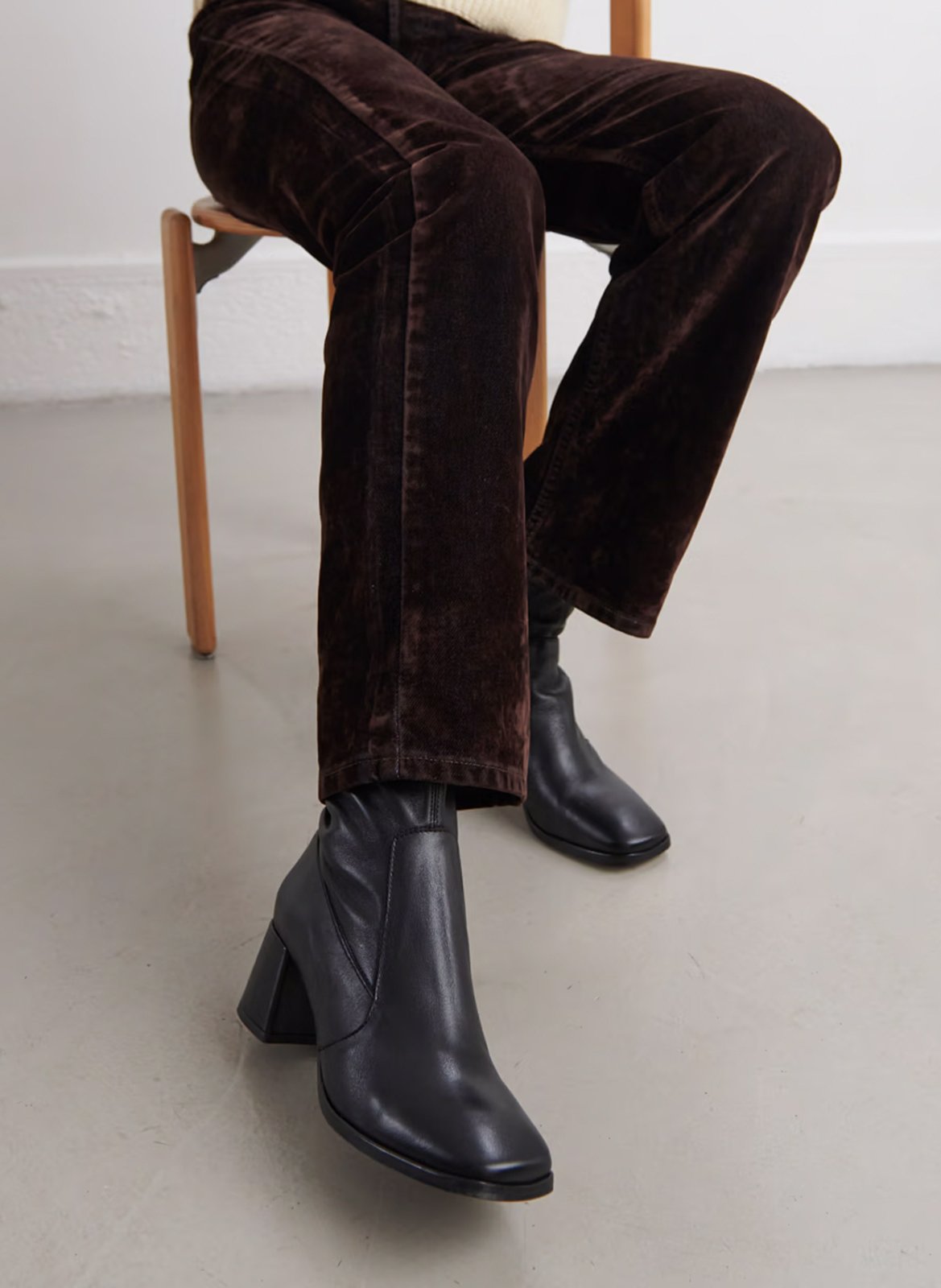 Bottines en cuir argentat JONAK Noir