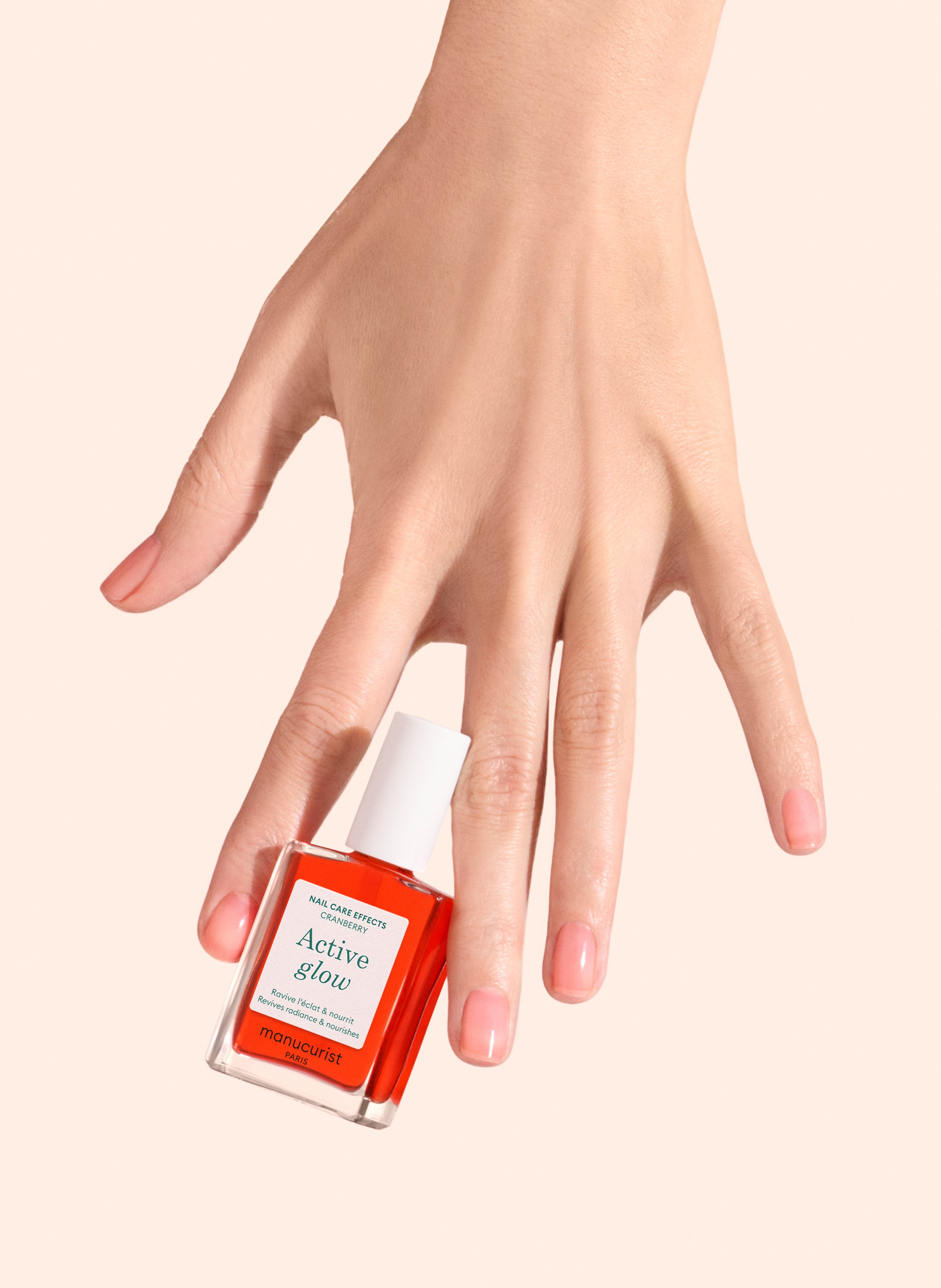 Active Glow MANUCURIST Cranberry