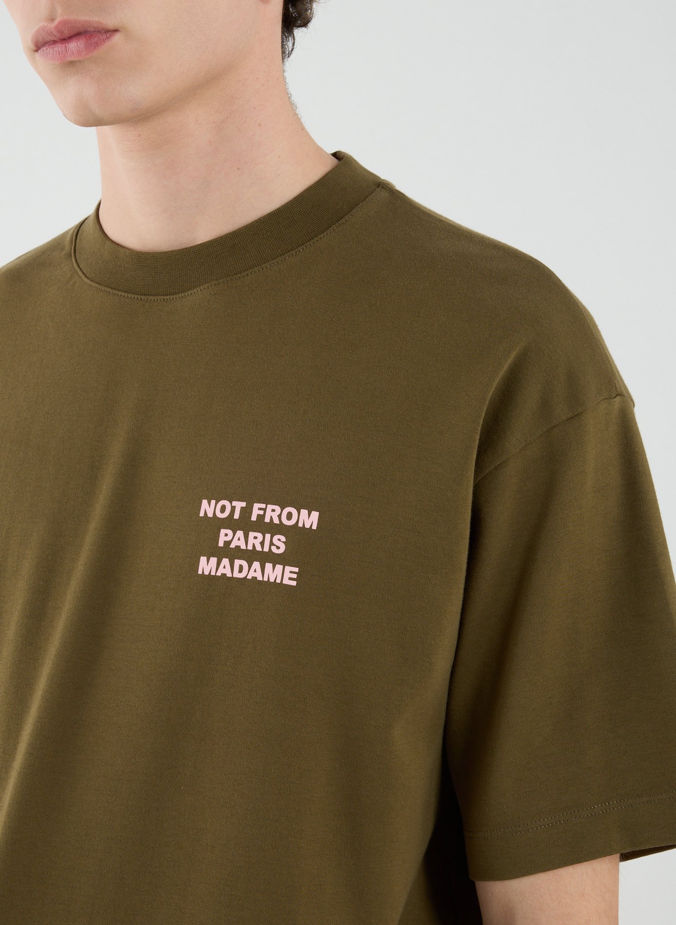 Le T-shirt Slogan  DROLE DE MONSIEUR Kaki