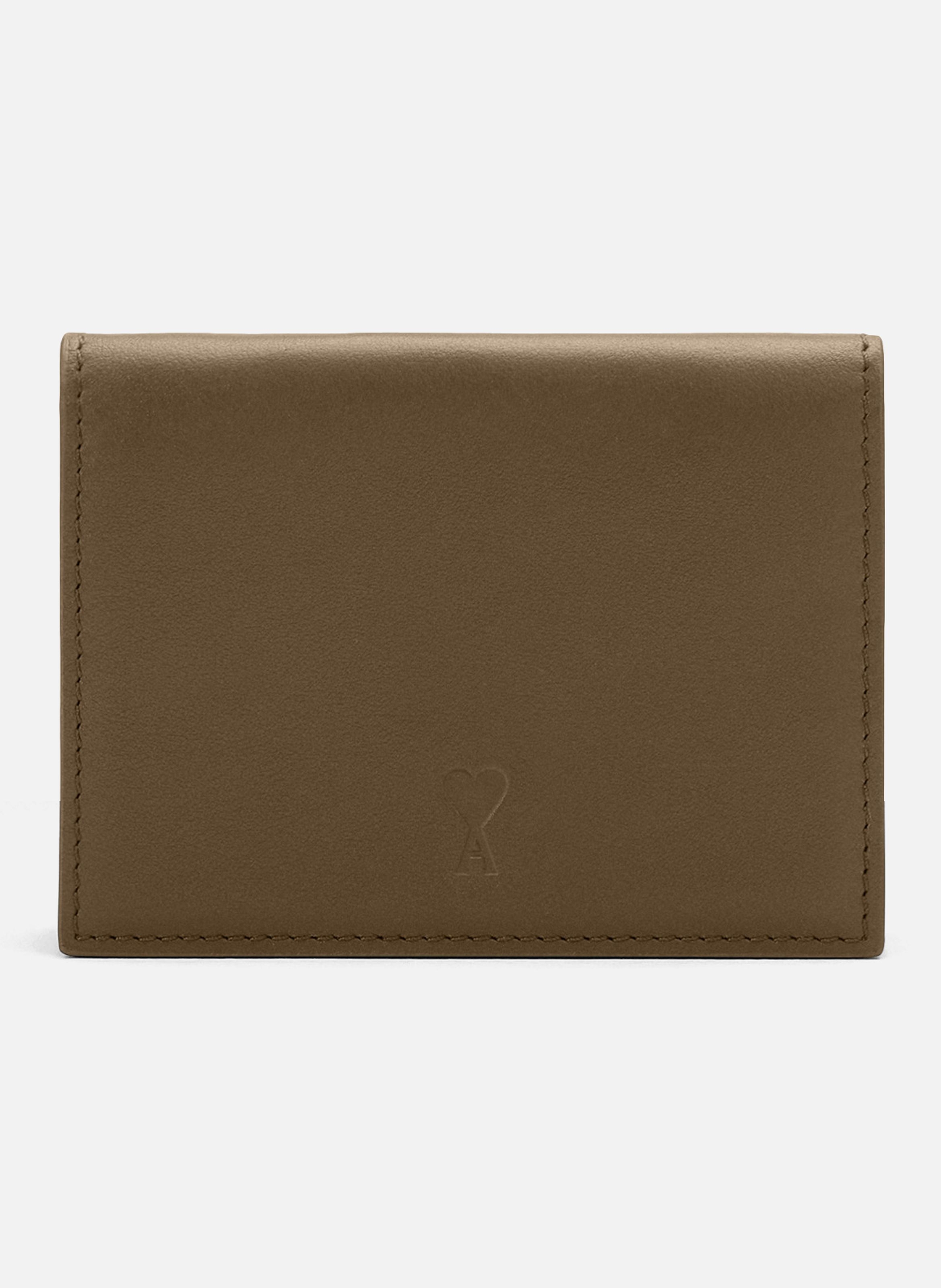 Portefeuille à triple volet unisexe en cuir de vachette ami de coeur AMI PARIS Marron