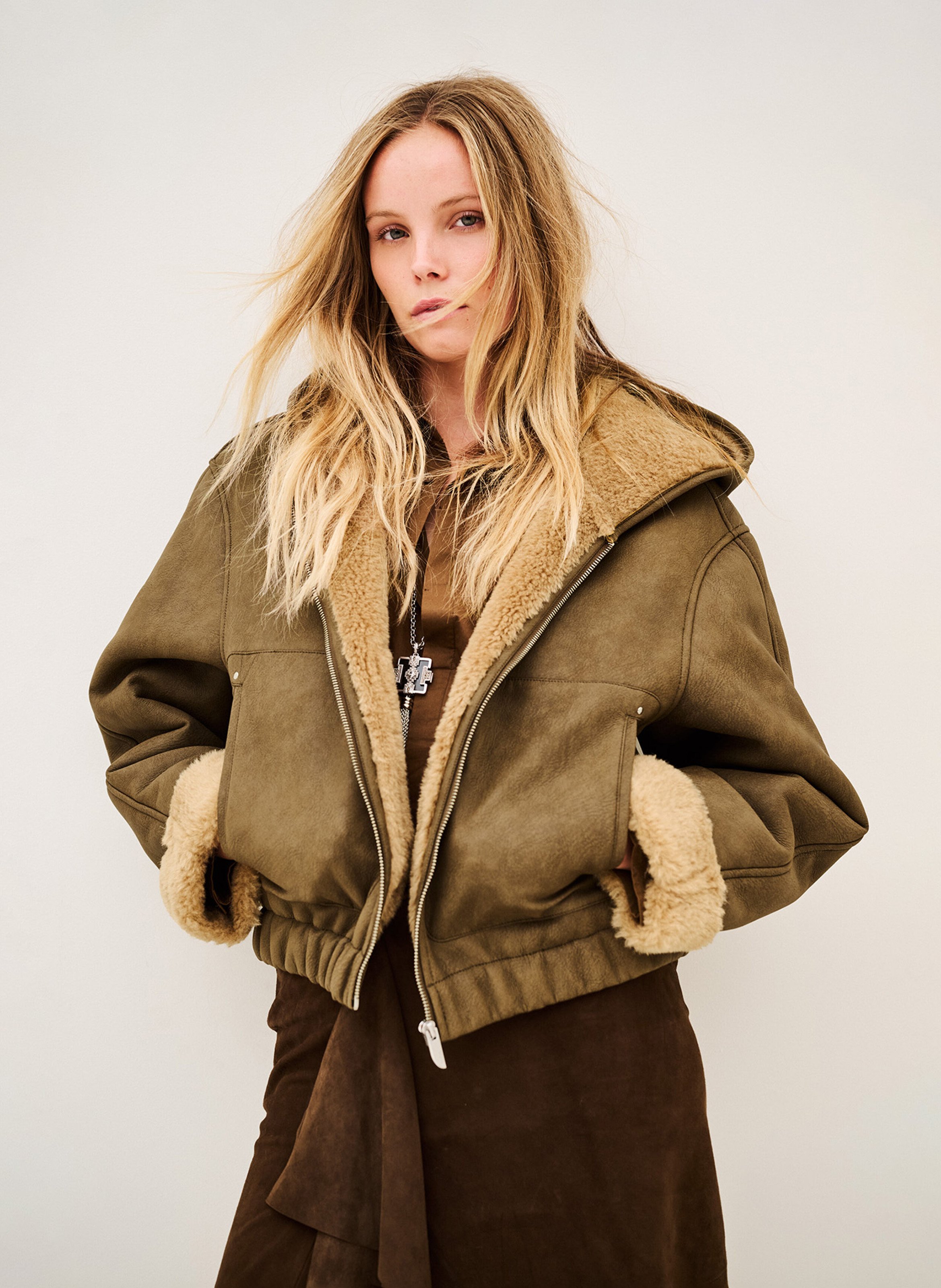 Blouson droit zippé à capuche peli BA&SH Marron