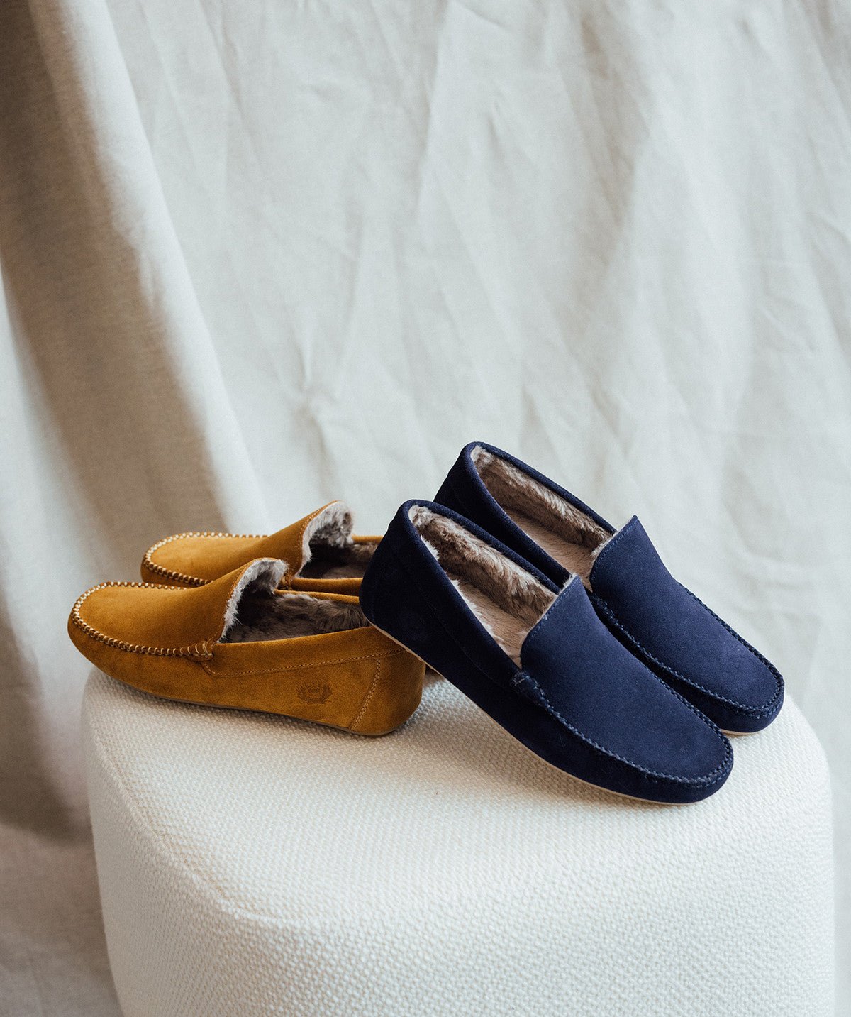 Pantoufle fourrée en daim homs FINSBURY Marron