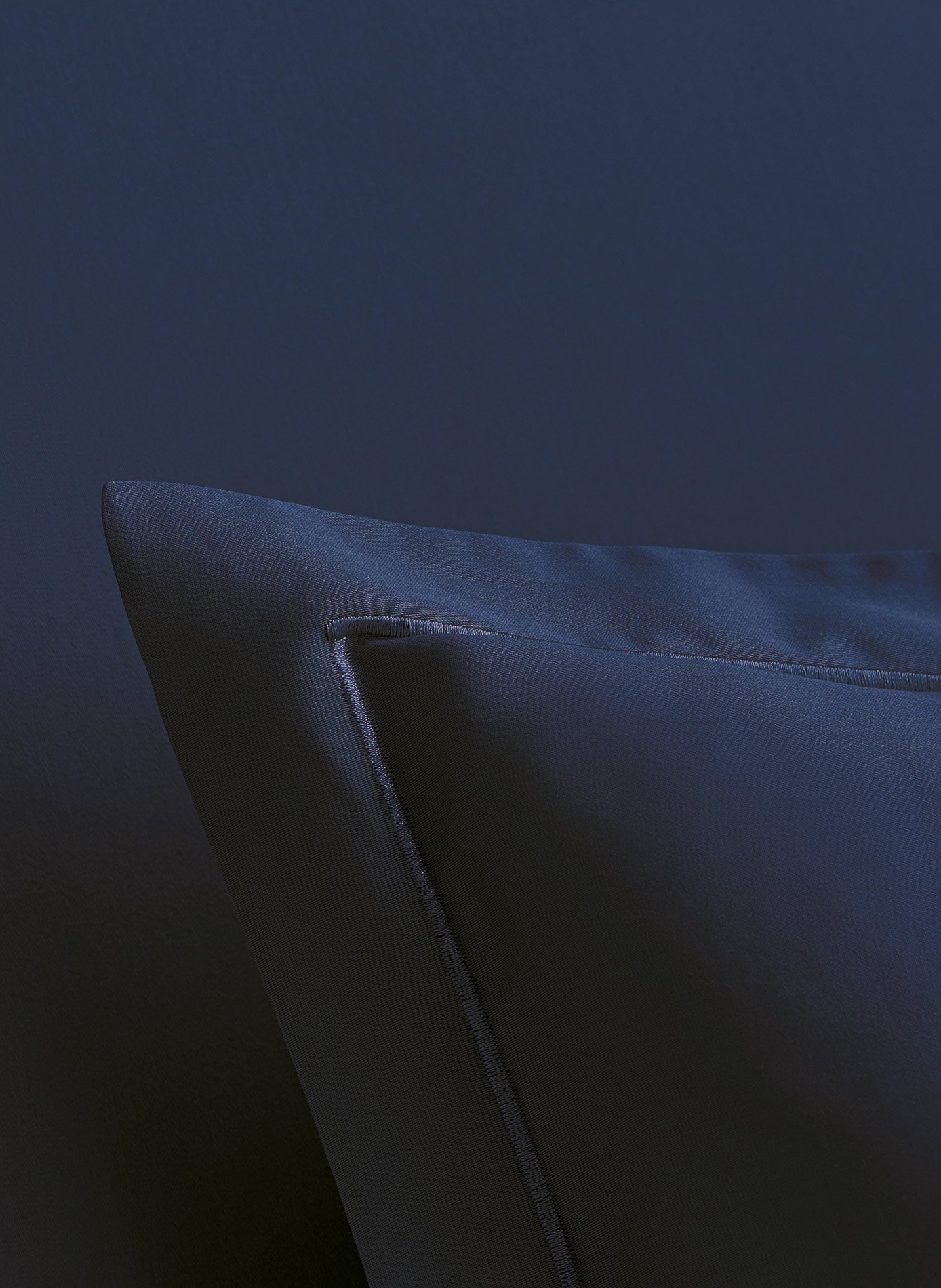 Taie d'oreiller eclat nuit ANNE DE SOLENE Bleu