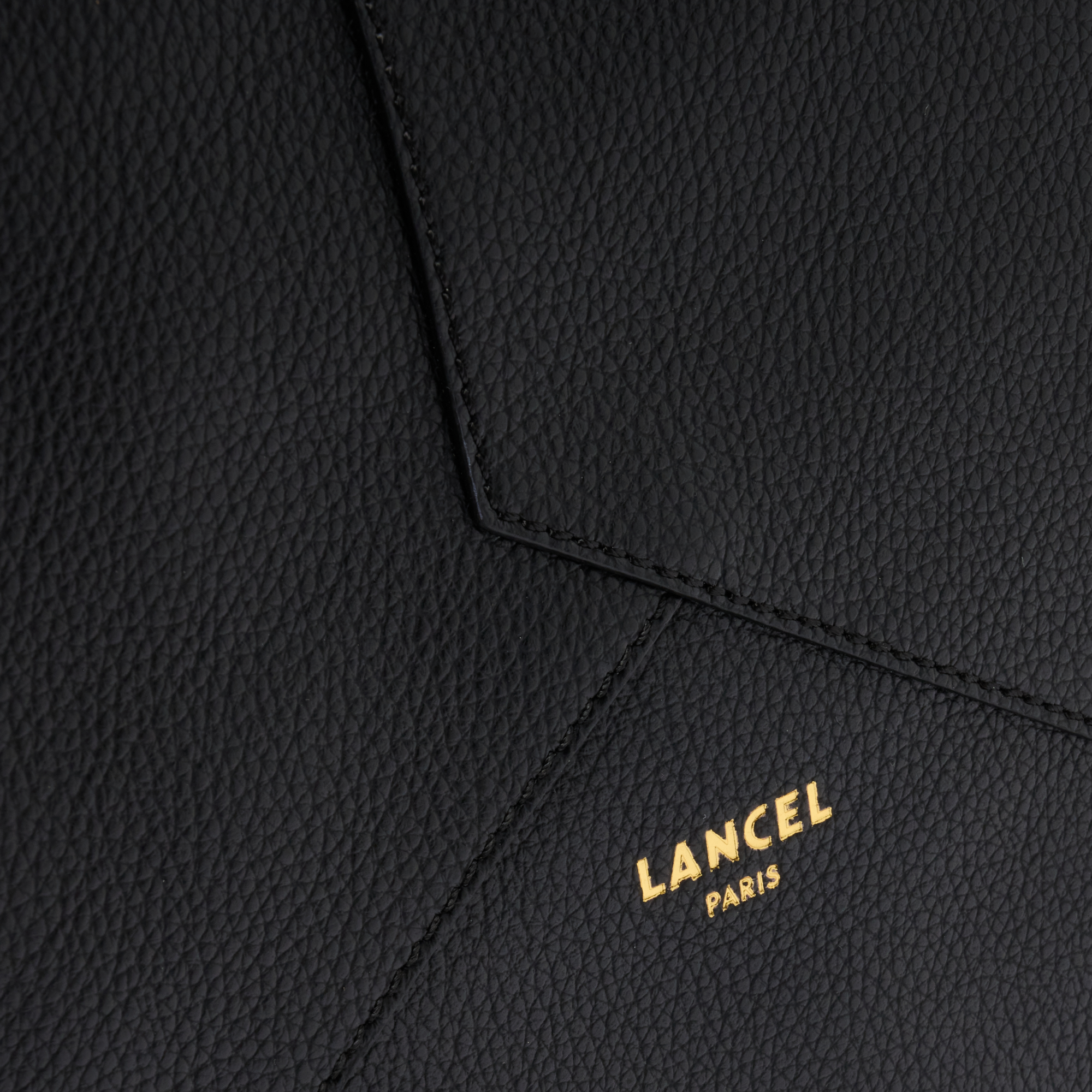 Sac cabas zippé m double porté enveloppe de lancel en cuir LANCEL Noir