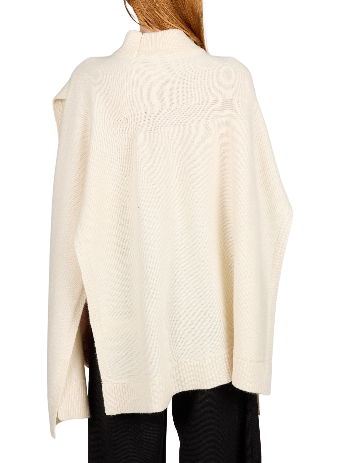 Weiter asymmetrischer Wollpullover SOURCE UNKNOWN Beige