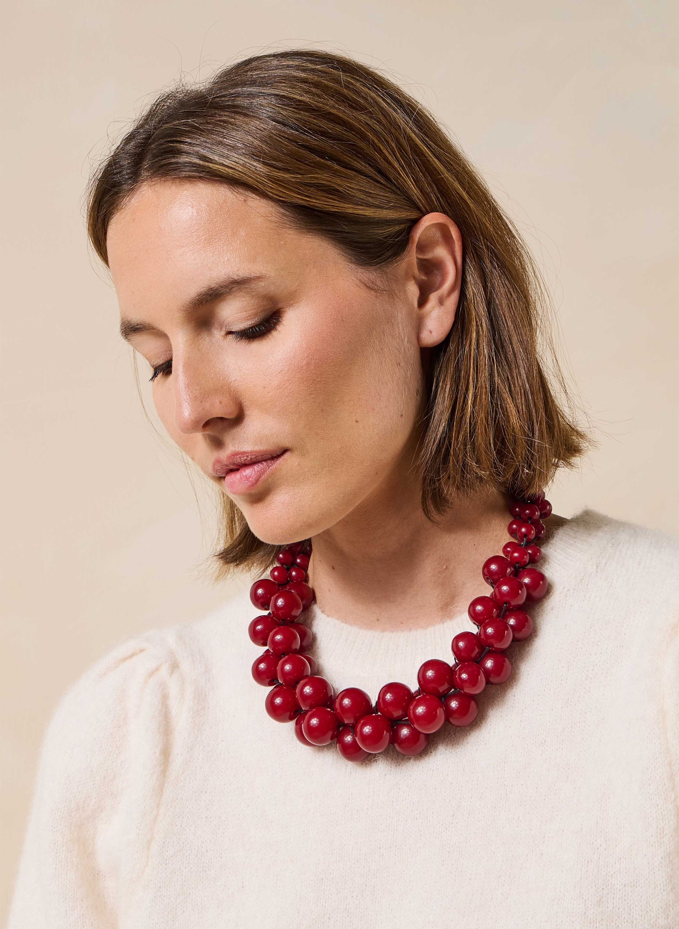 Ketting met parels om de hals LA FEE MARABOUTEE Rood