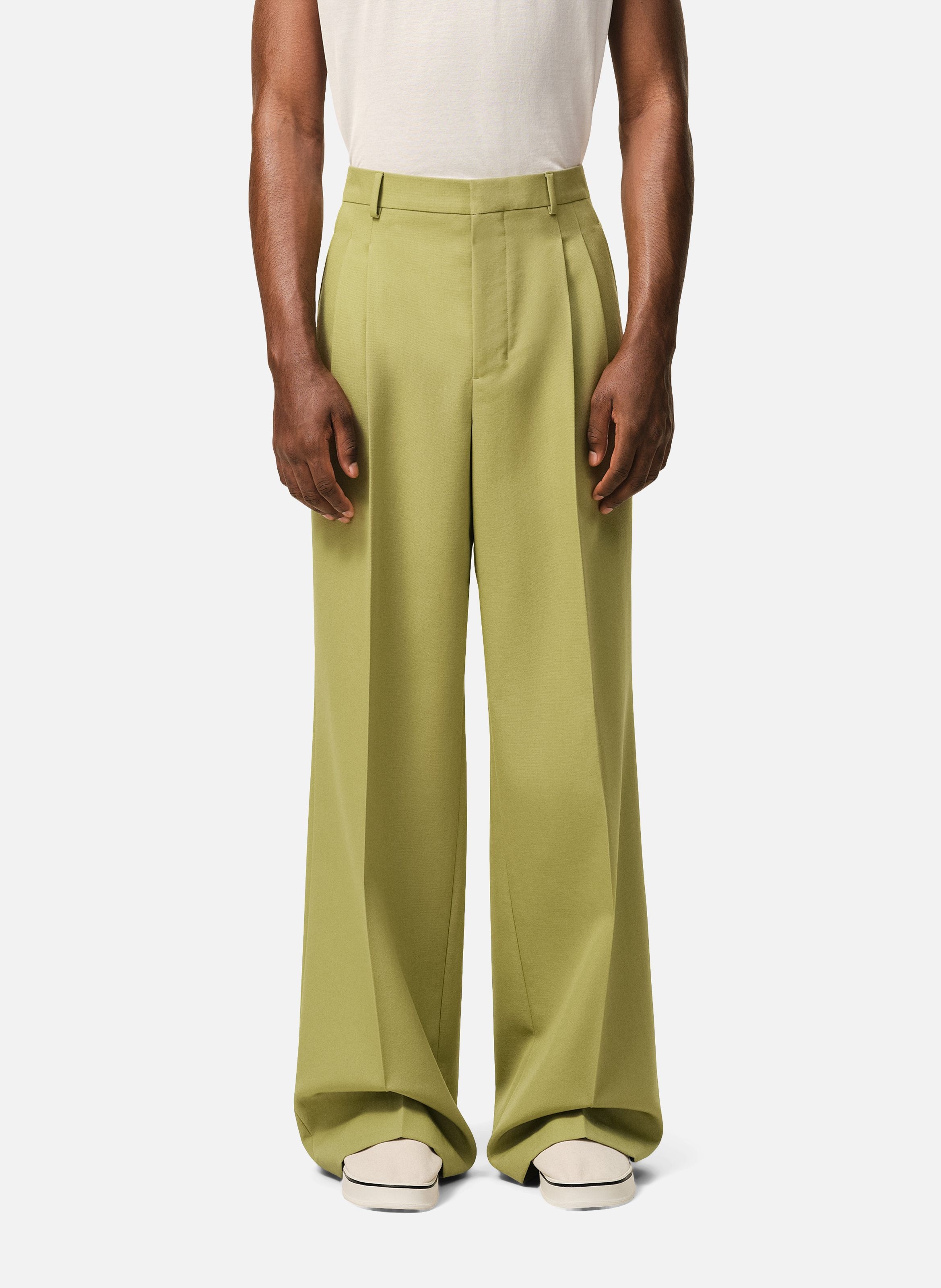 Pantalon large taille basse en laine vierge VertAMI PARIS