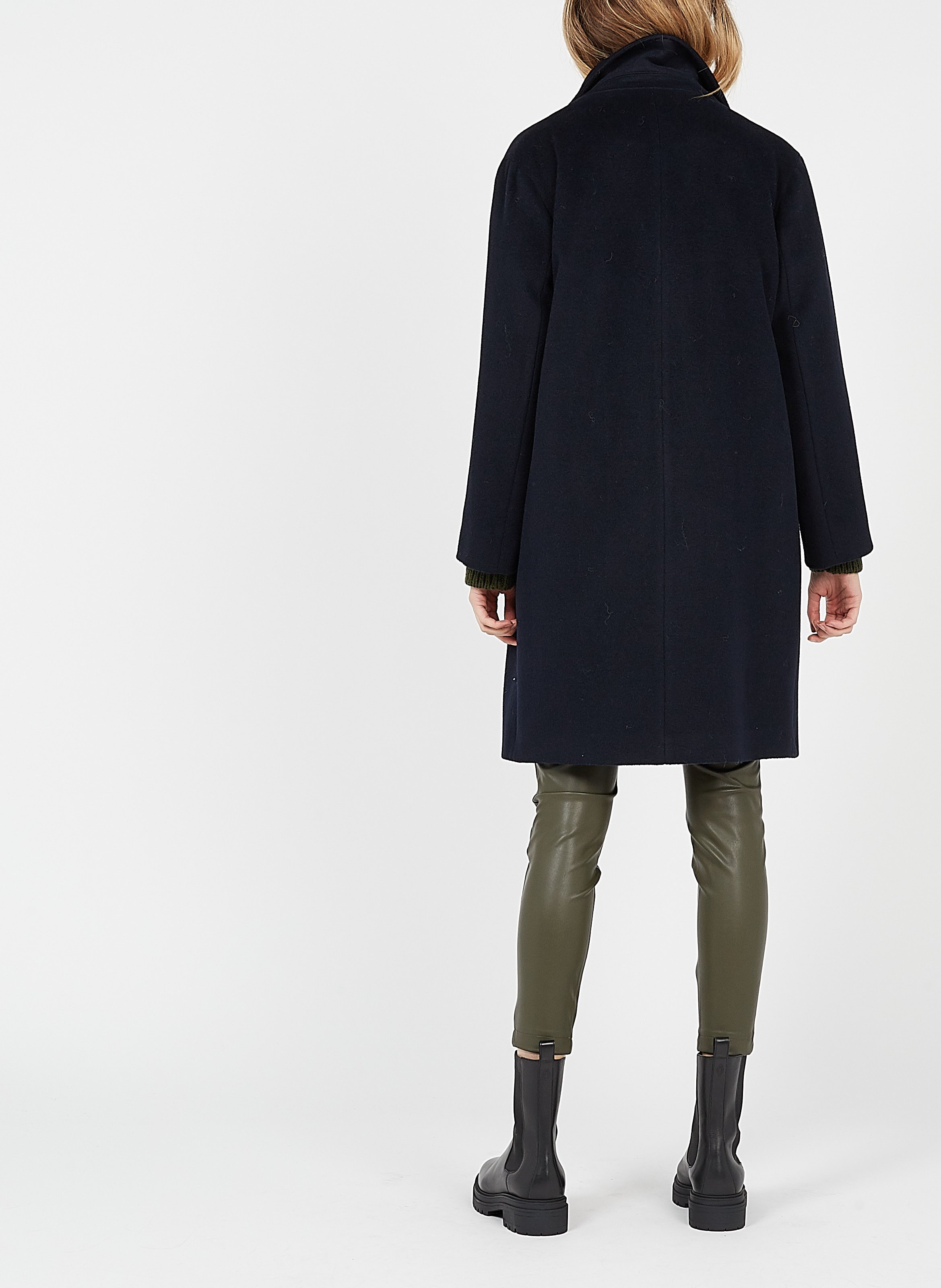 Bottines bout rond en cuir semelle gomme coda BA&SH Noir