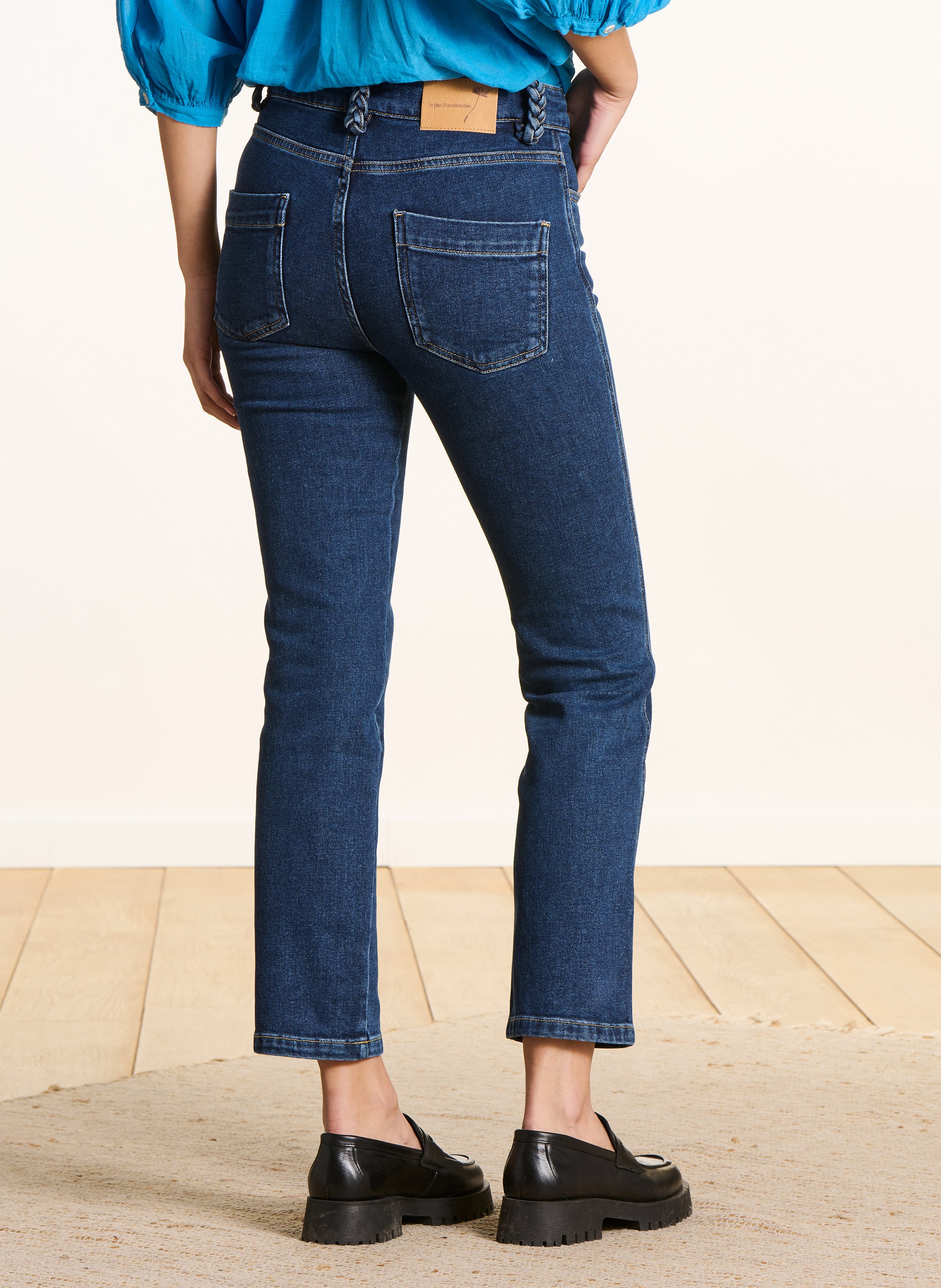 Rechte jeans van biologisch katoen. LA FEE MARABOUTEE Blauw