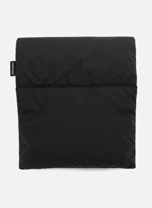 Canada goose sales scarf womens