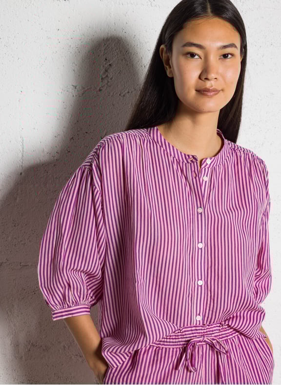 Blouse col rond à rayures irresistible Violet by MAISON 123 MAISON 123 Blouse col rond à rayures irresistible Violet
