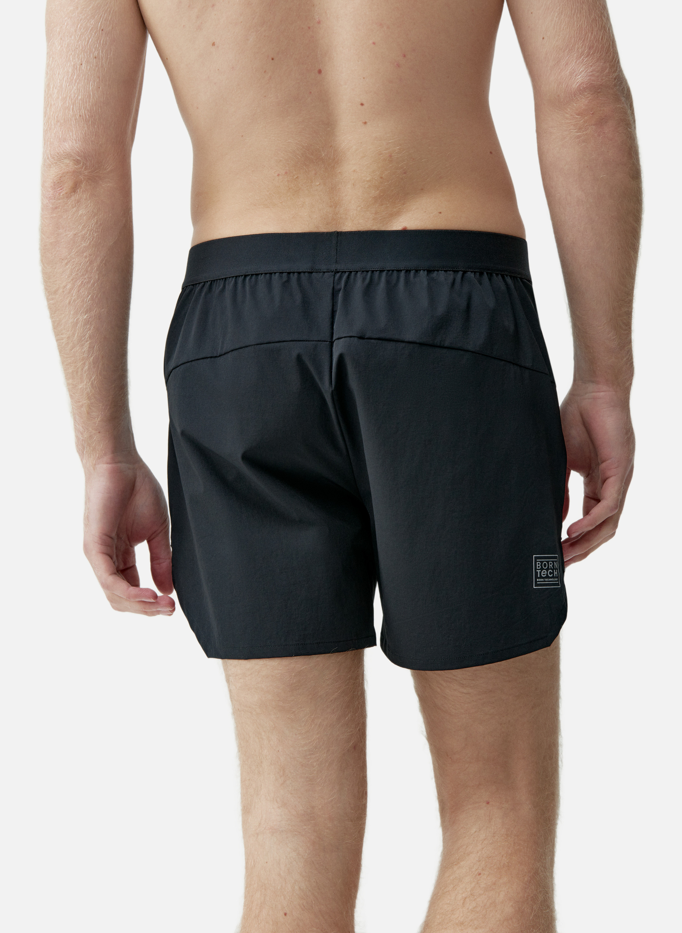 Short de sport homme training malaui BORN LIVING YOGA Noir
